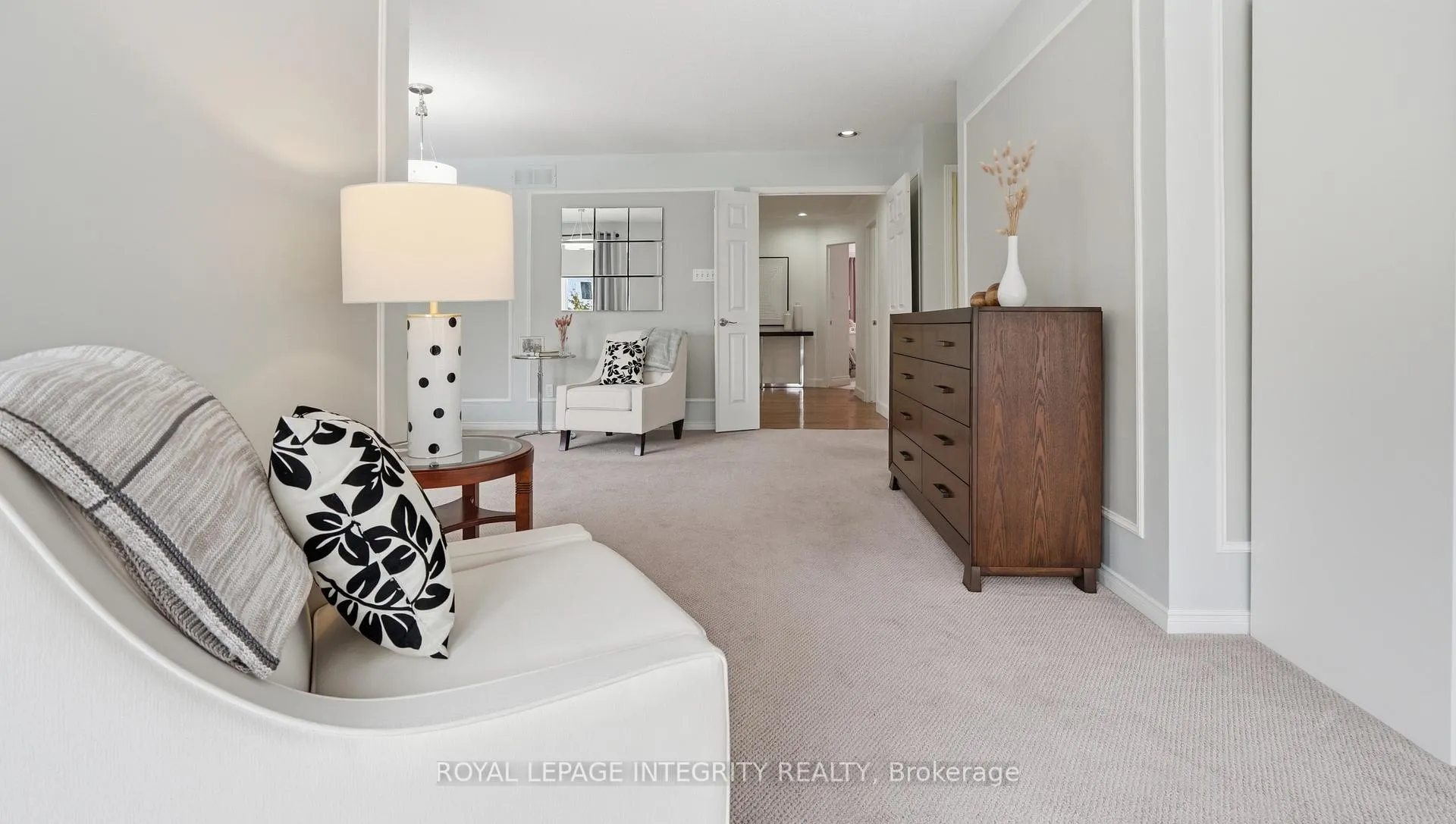 Photo 28 of 20 Farmfield Crescent, Ottawa, Kanata - Emerald Meadows/Trailwest — HOMEH