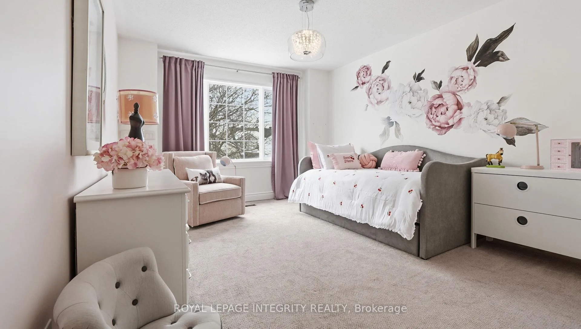 Photo 36 of 20 Farmfield Crescent, Ottawa, Kanata - Emerald Meadows/Trailwest — HOMEH