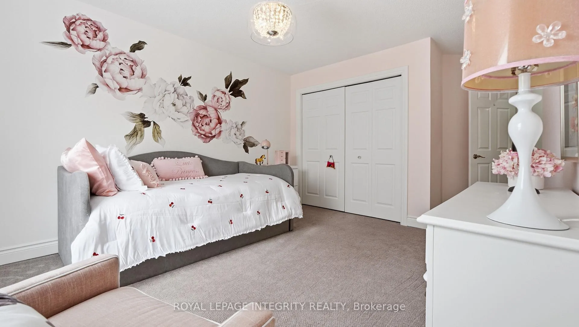 Photo 37 of 20 Farmfield Crescent, Ottawa, Kanata - Emerald Meadows/Trailwest — HOMEH