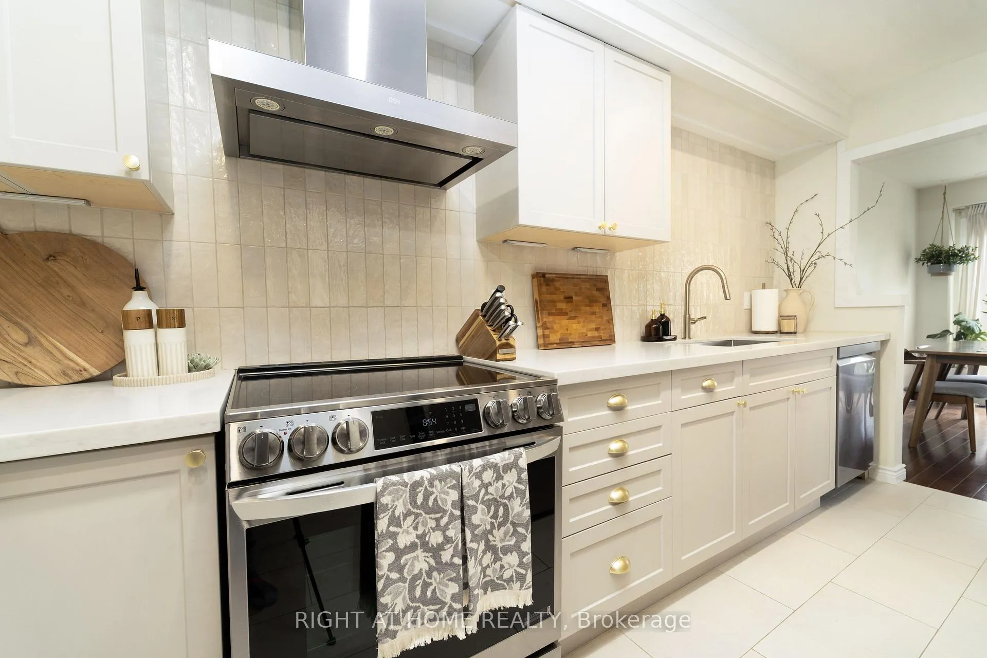 Photo 7 of 7 Drew Court, Whitby, Pringle Creek — HOMEH