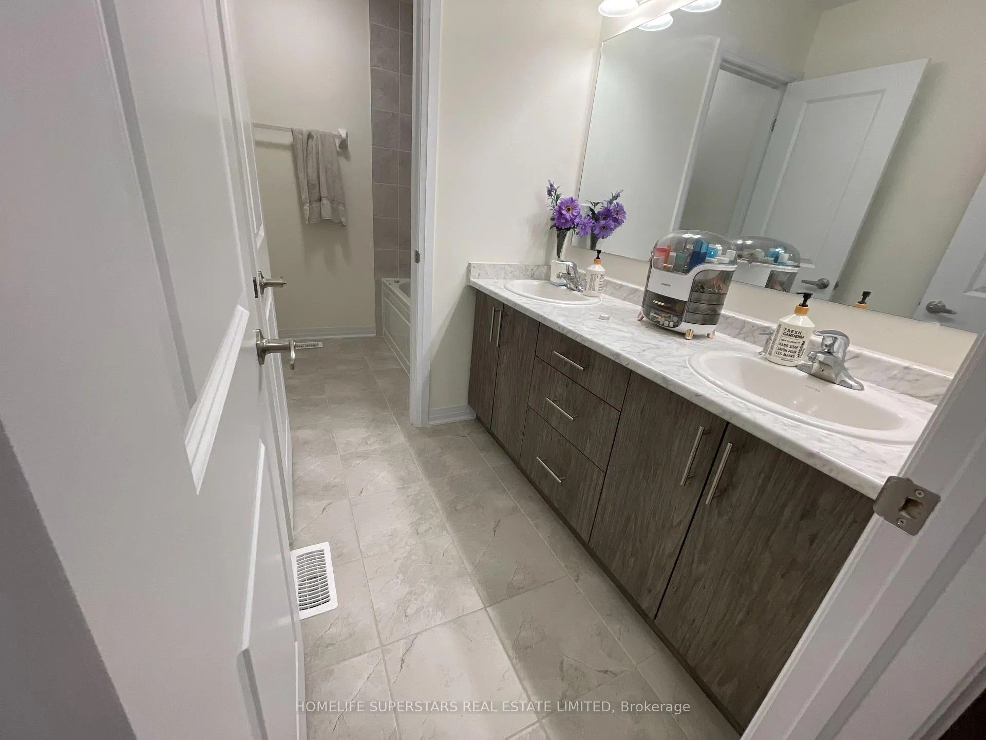 Photo 11 of 78 Conboy Drive, Erin — HOMEH