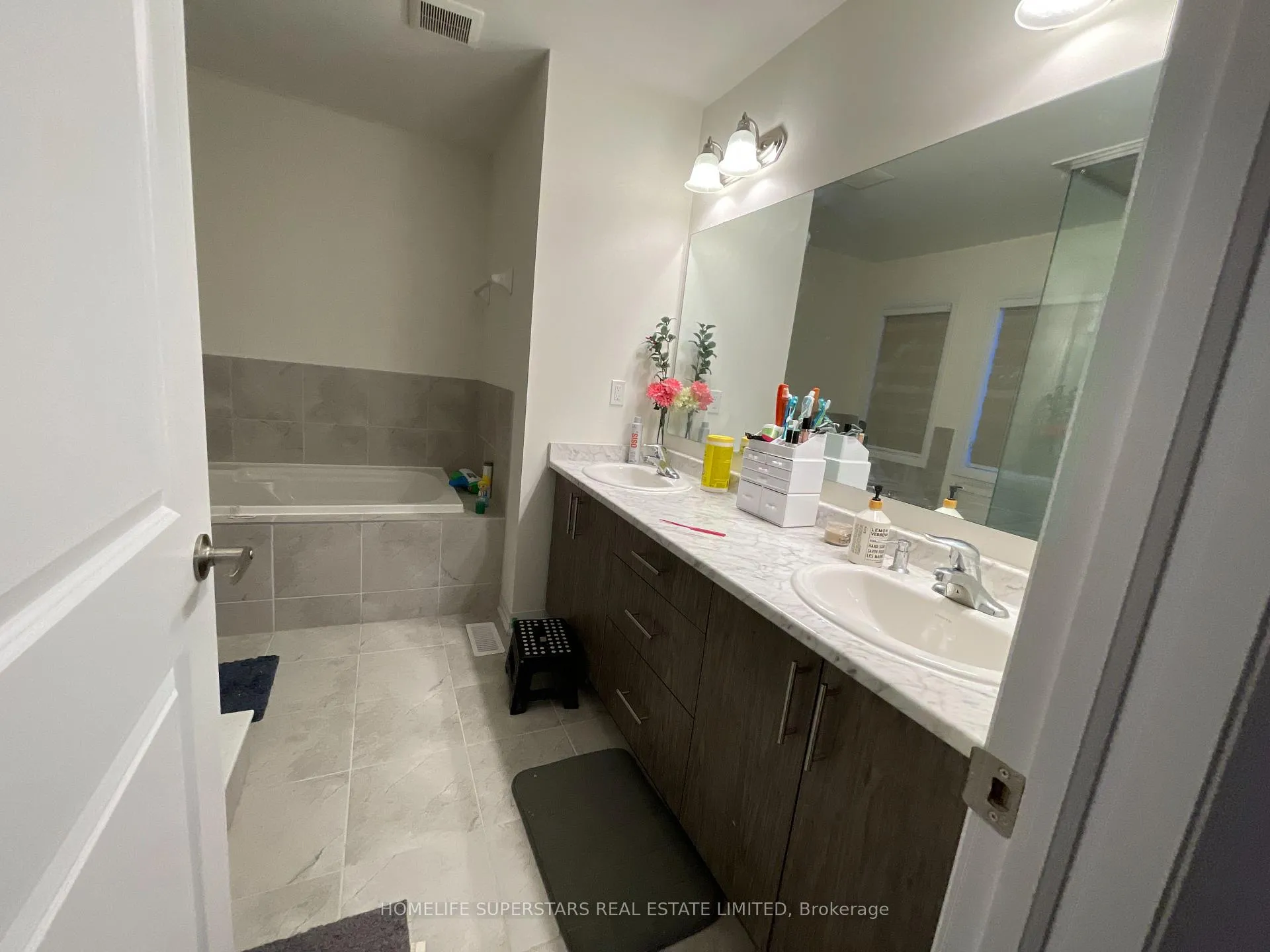 Photo 16 of 78 Conboy Drive, Erin — HOMEH