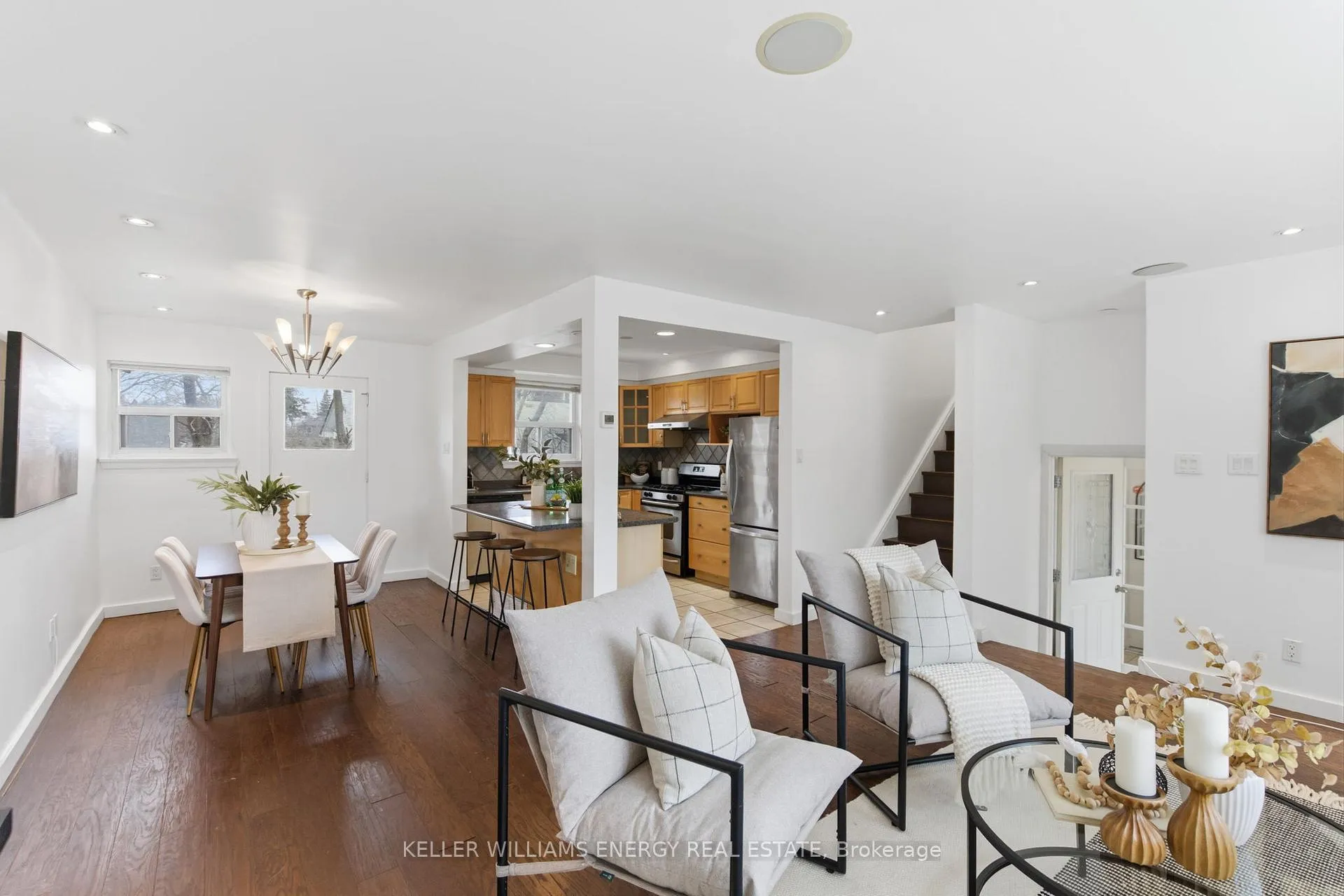 Photo 12 of 20 Ravenview Drive, Scarborough, West Hill — HOMEH