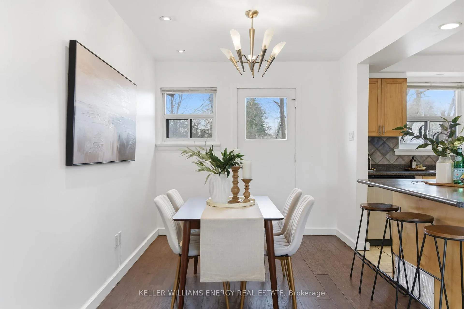 Photo 13 of 20 Ravenview Drive, Scarborough, West Hill — HOMEH