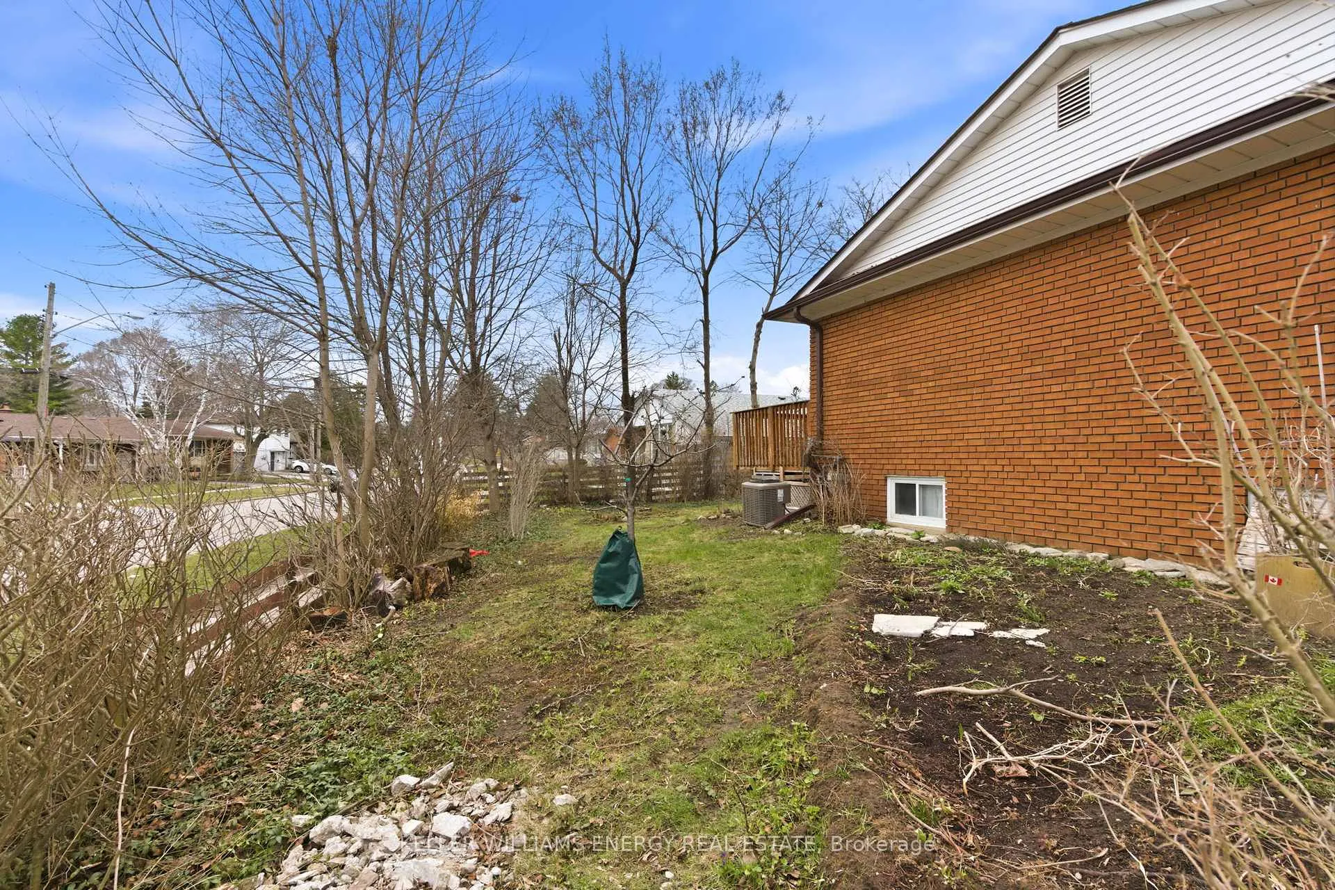 Photo 32 of 20 Ravenview Drive, Scarborough, West Hill — HOMEH