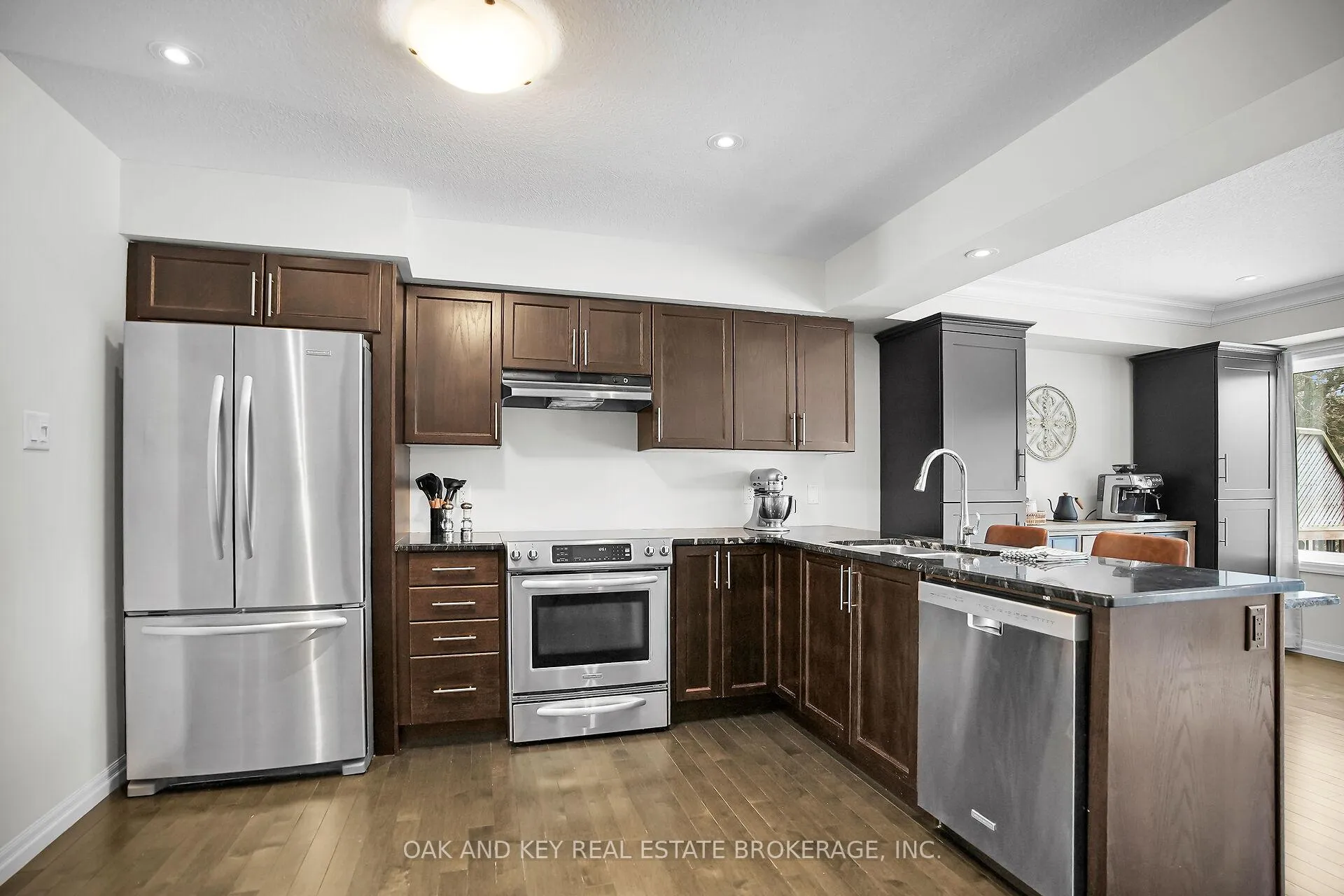 Photo 4 of Unit 8, 55 Harrison Street, Stratford — HOMEH