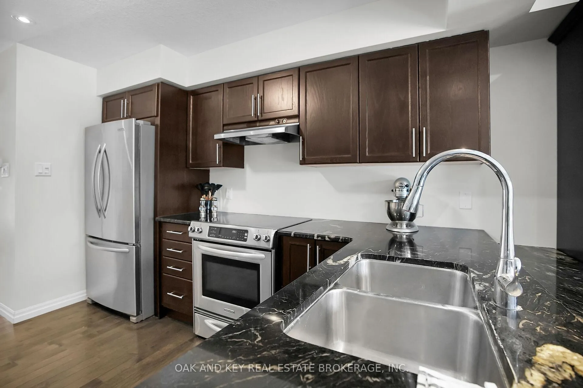 Photo 5 of Unit 8, 55 Harrison Street, Stratford — HOMEH