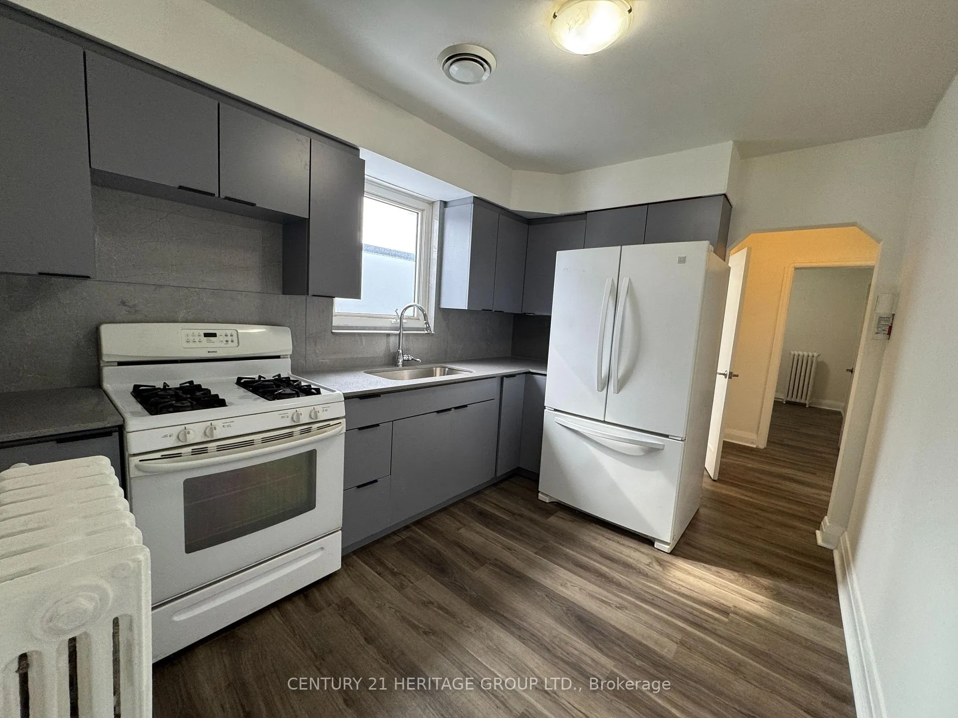 Photo 5 of 24 Hutton Avenue, Toronto, East York — HOMEH