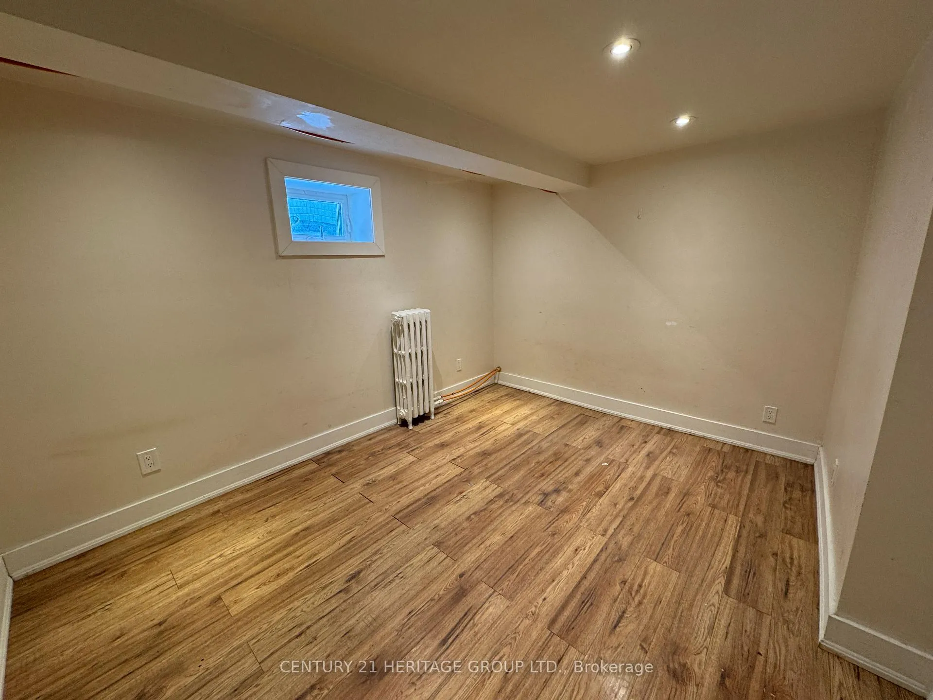 Photo 9 of 24 Hutton Avenue, Toronto, East York — HOMEH