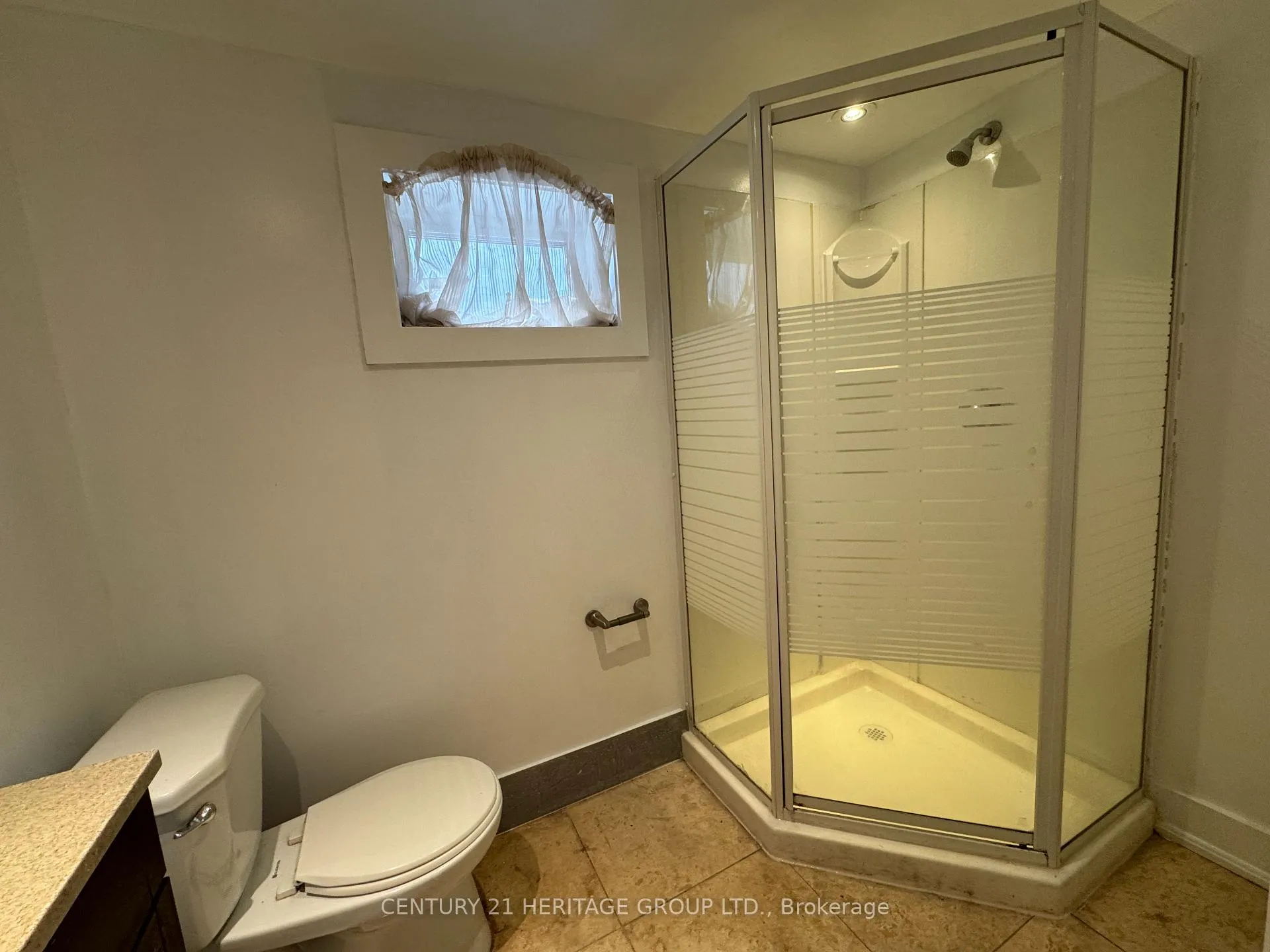 Photo 11 of 24 Hutton Avenue, Toronto, East York — HOMEH