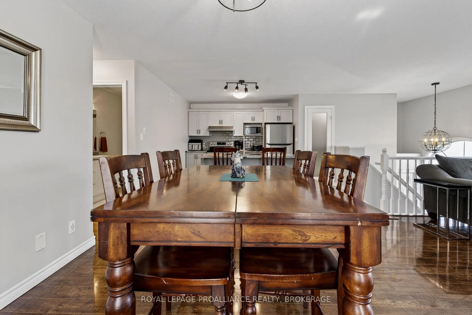 Photo 18 of 182 Briceland Street, Kingston, Rideau — HOMEH