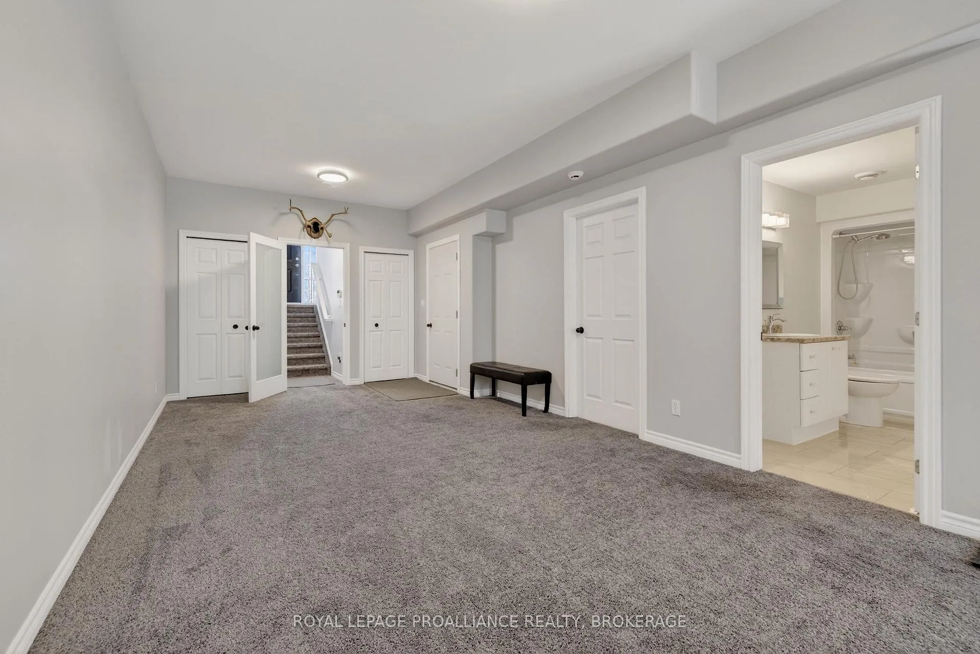 Photo 35 of 182 Briceland Street, Kingston, Rideau — HOMEH