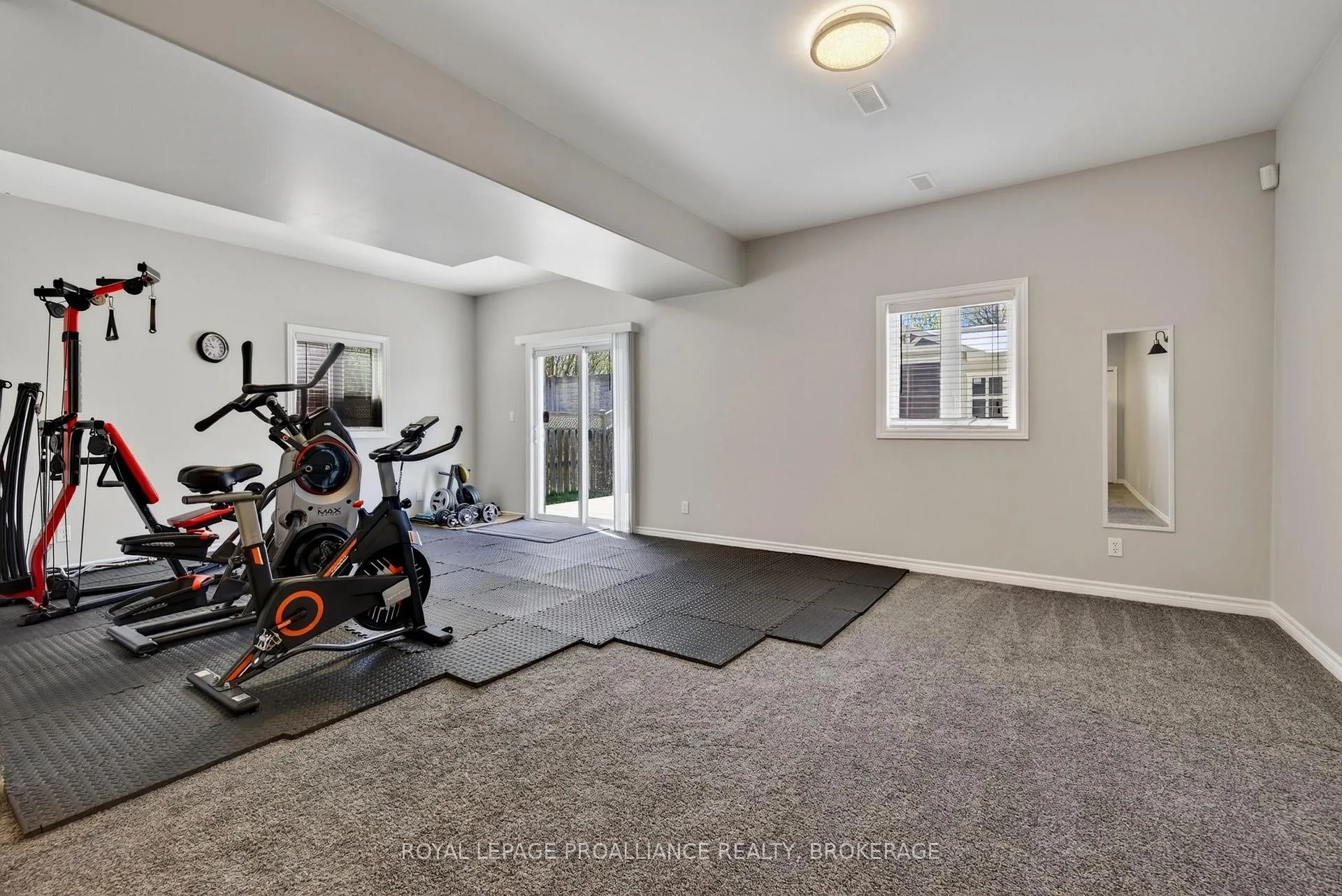 Photo 36 of 182 Briceland Street, Kingston, Rideau — HOMEH