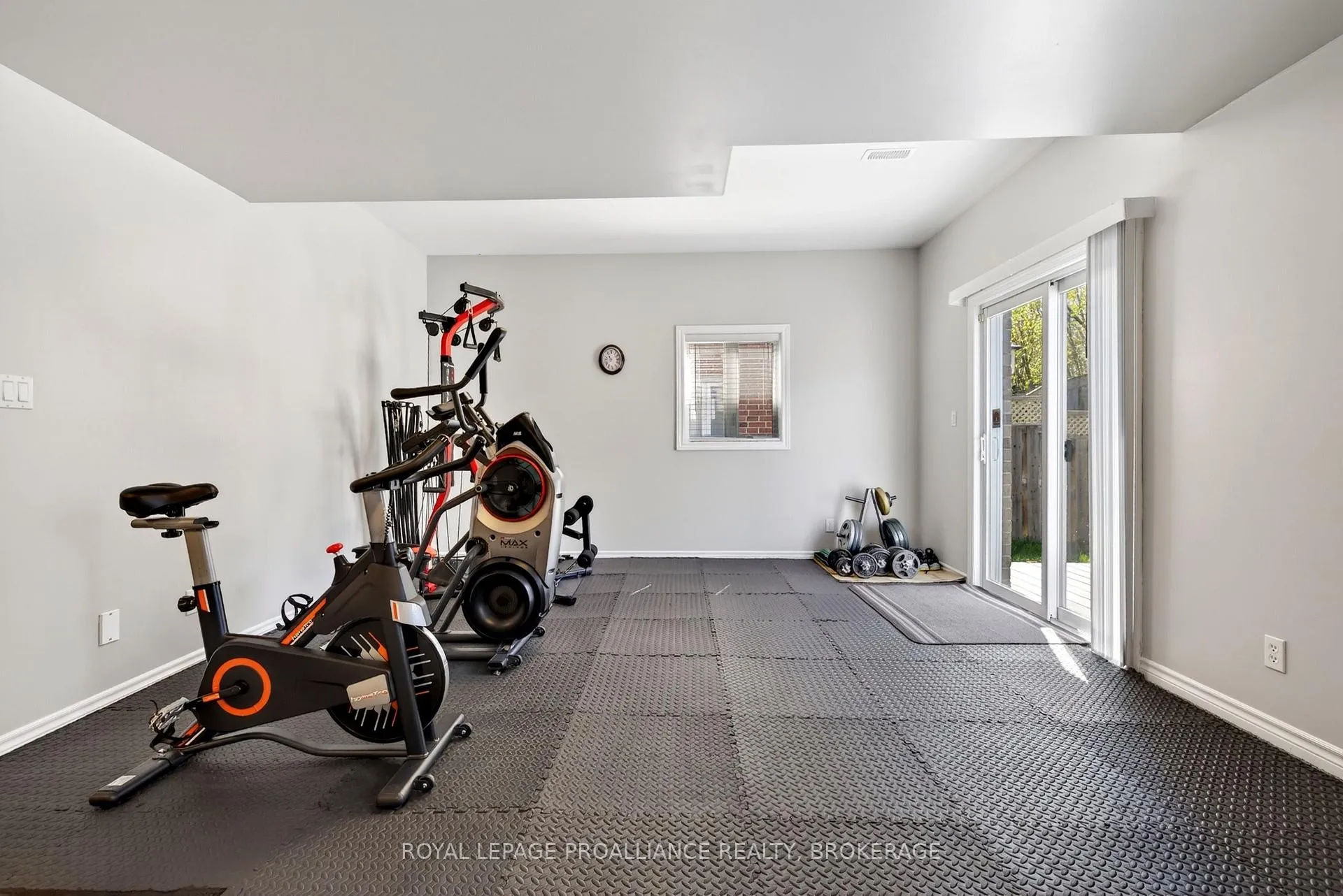Photo 37 of 182 Briceland Street, Kingston, Rideau — HOMEH