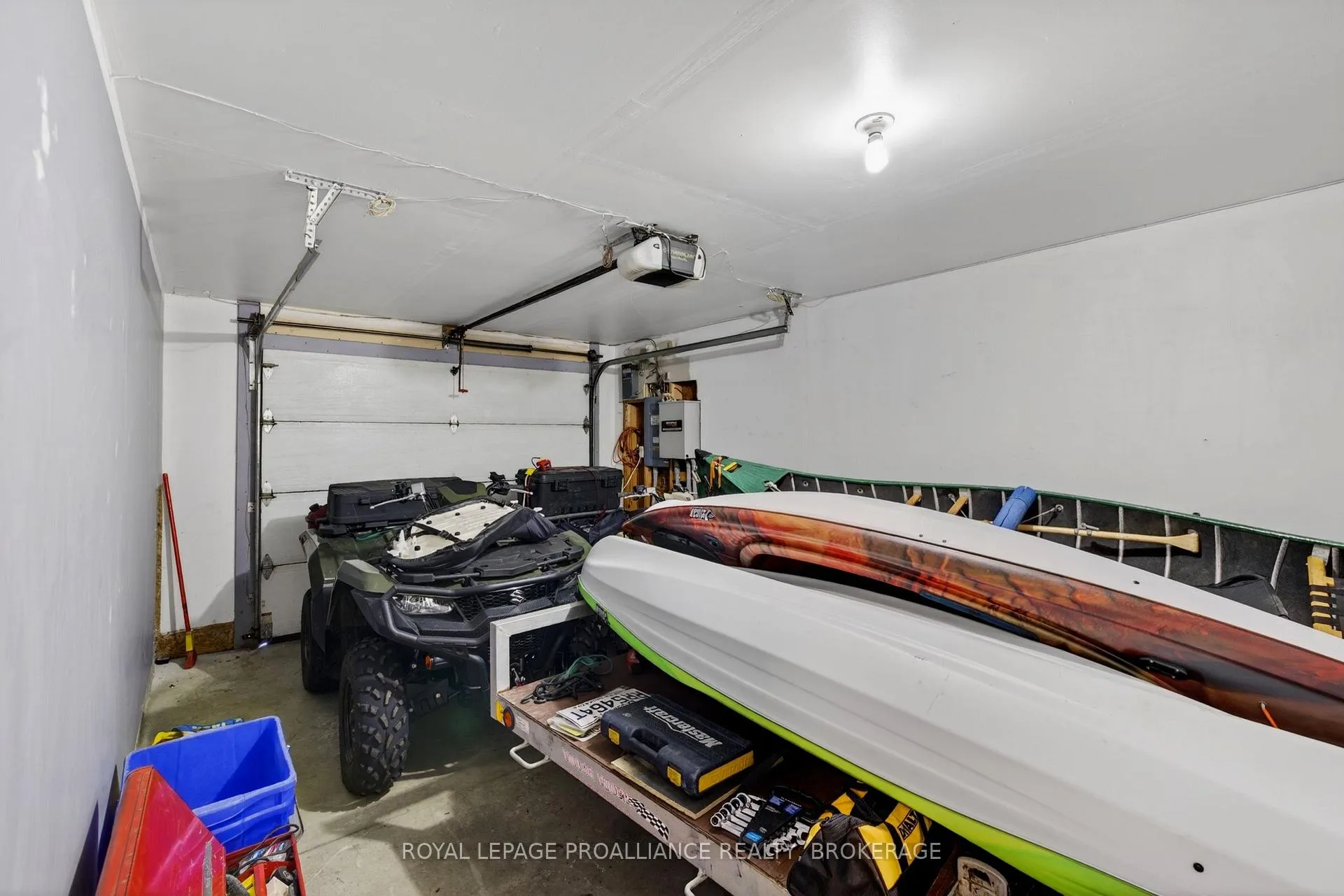 Photo 41 of 182 Briceland Street, Kingston, Rideau — HOMEH
