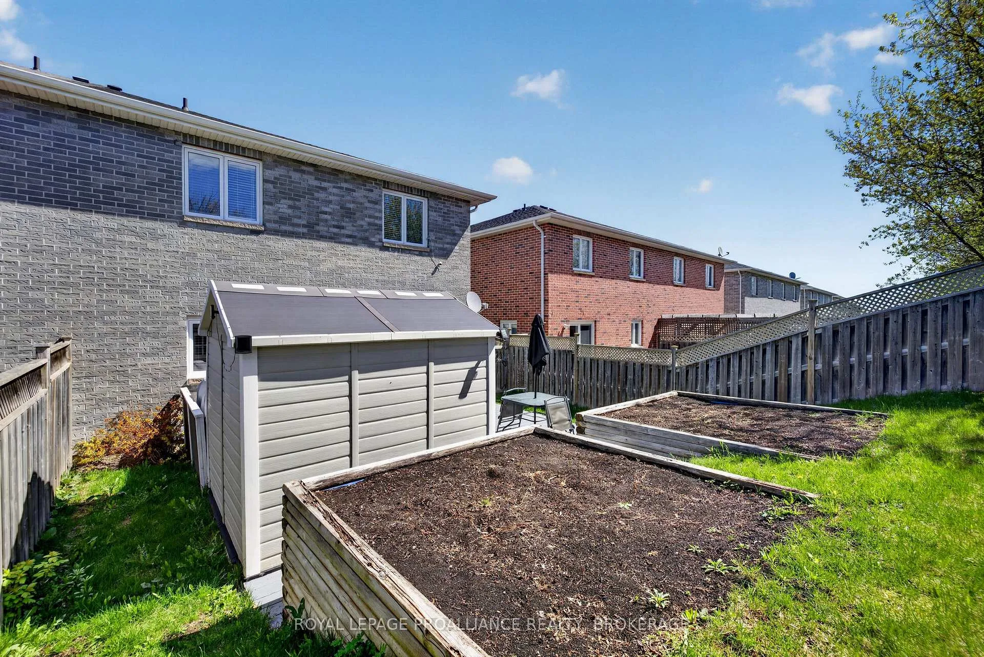 Photo 44 of 182 Briceland Street, Kingston, Rideau — HOMEH