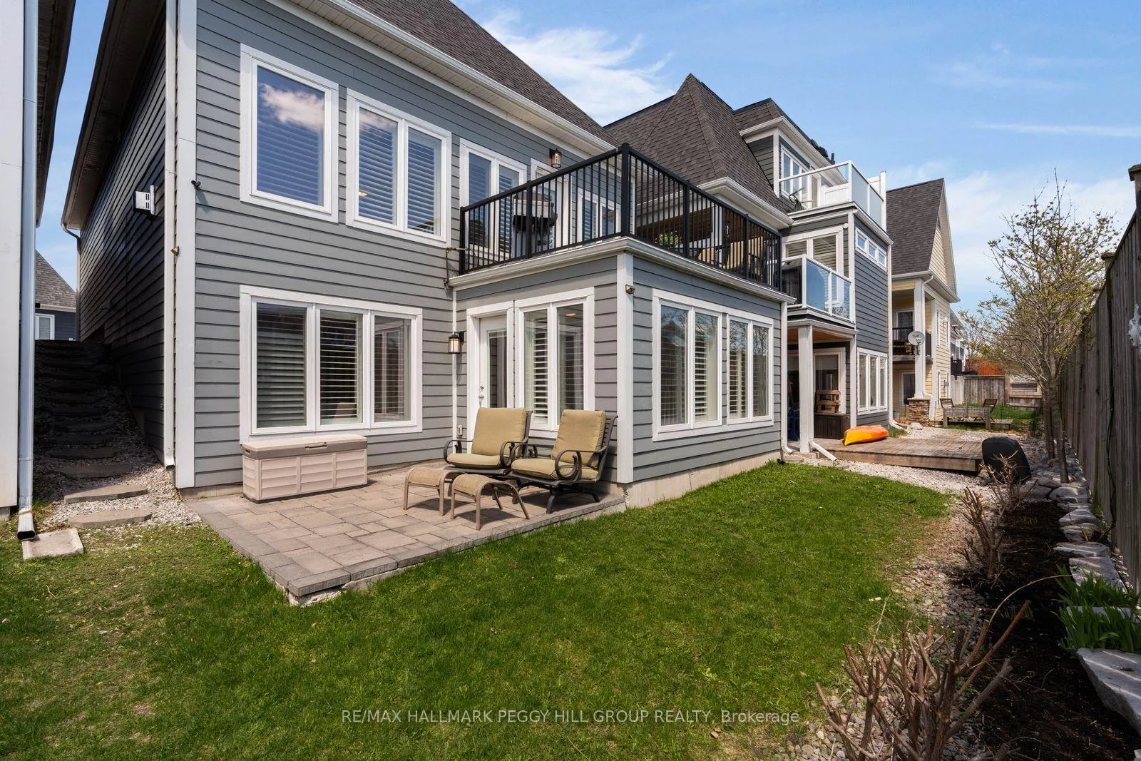 Photo 19 of Unit 21, 10 Invermara Court, Orillia — HOMEH