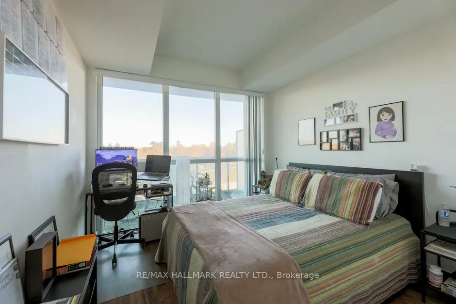 Photo 8 of Unit 423, 35 Brian Peck Crescent, Toronto, Leaside — HOMEH