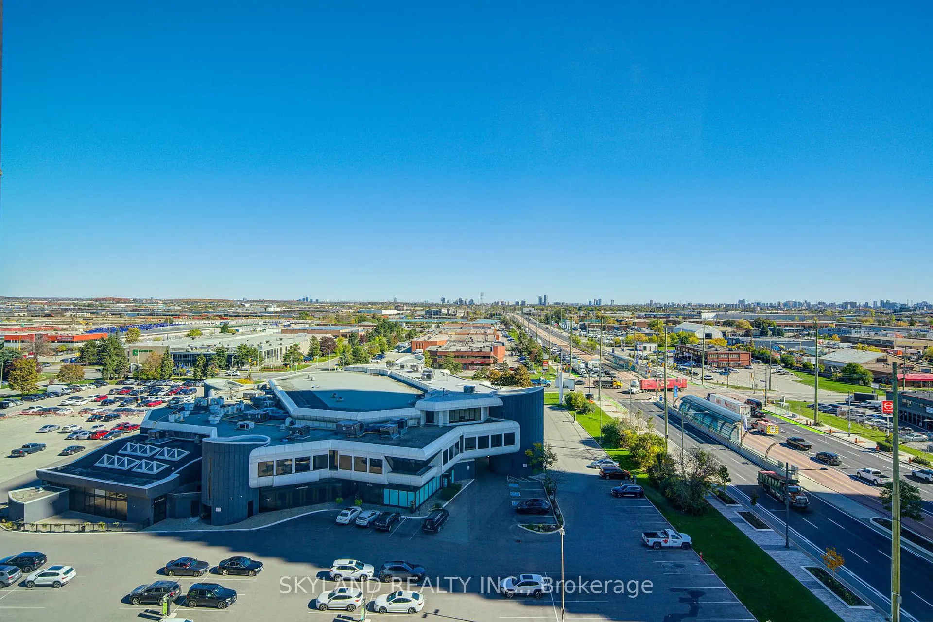 Photo 24 of Unit 903, 2900 Highway 7 Road, Vaughan, Concord — HOMEH