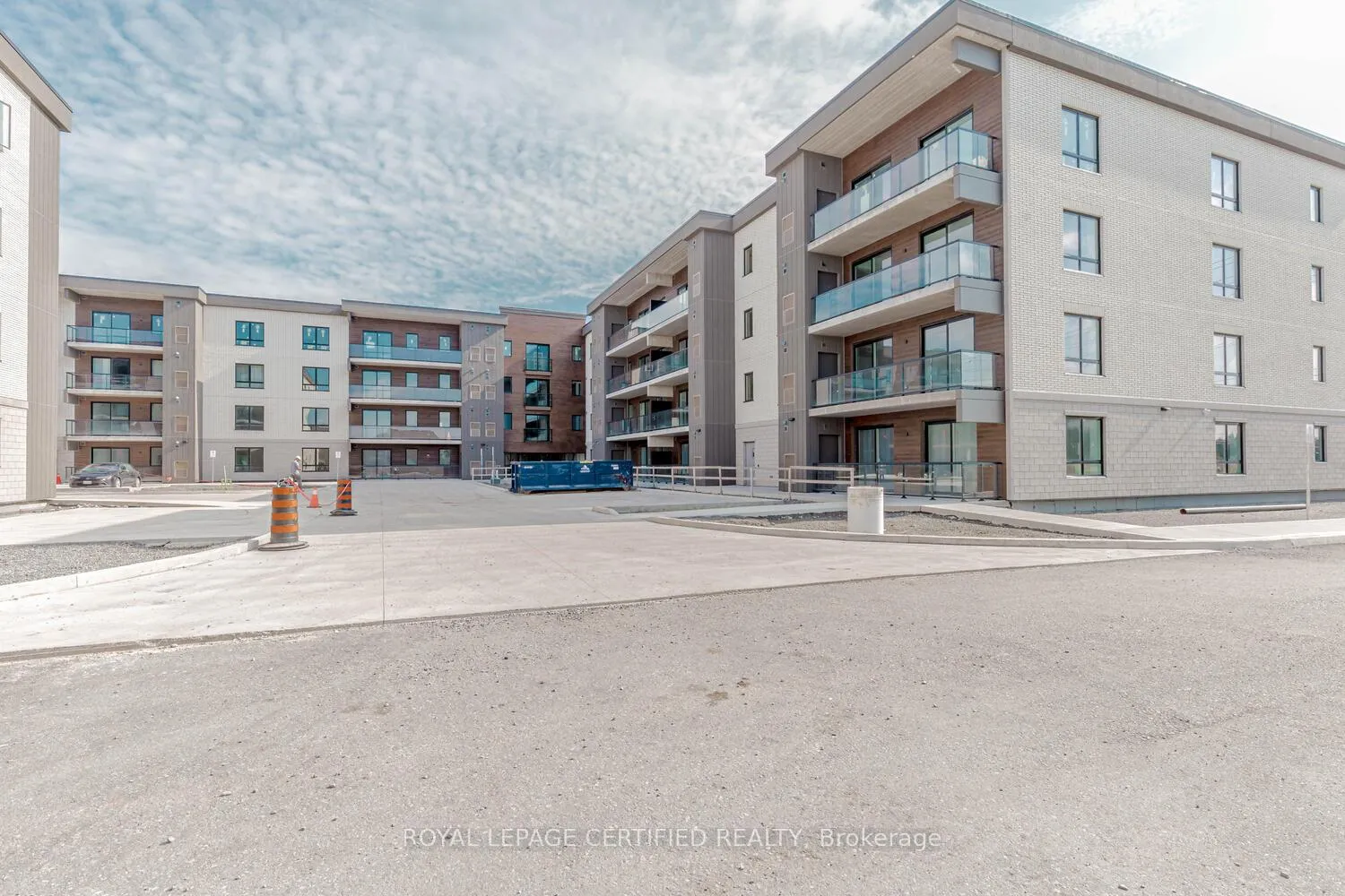 Photo 1 of Unit 109, 7549 Kalar Road, Niagara Falls, Brown — HOMEH