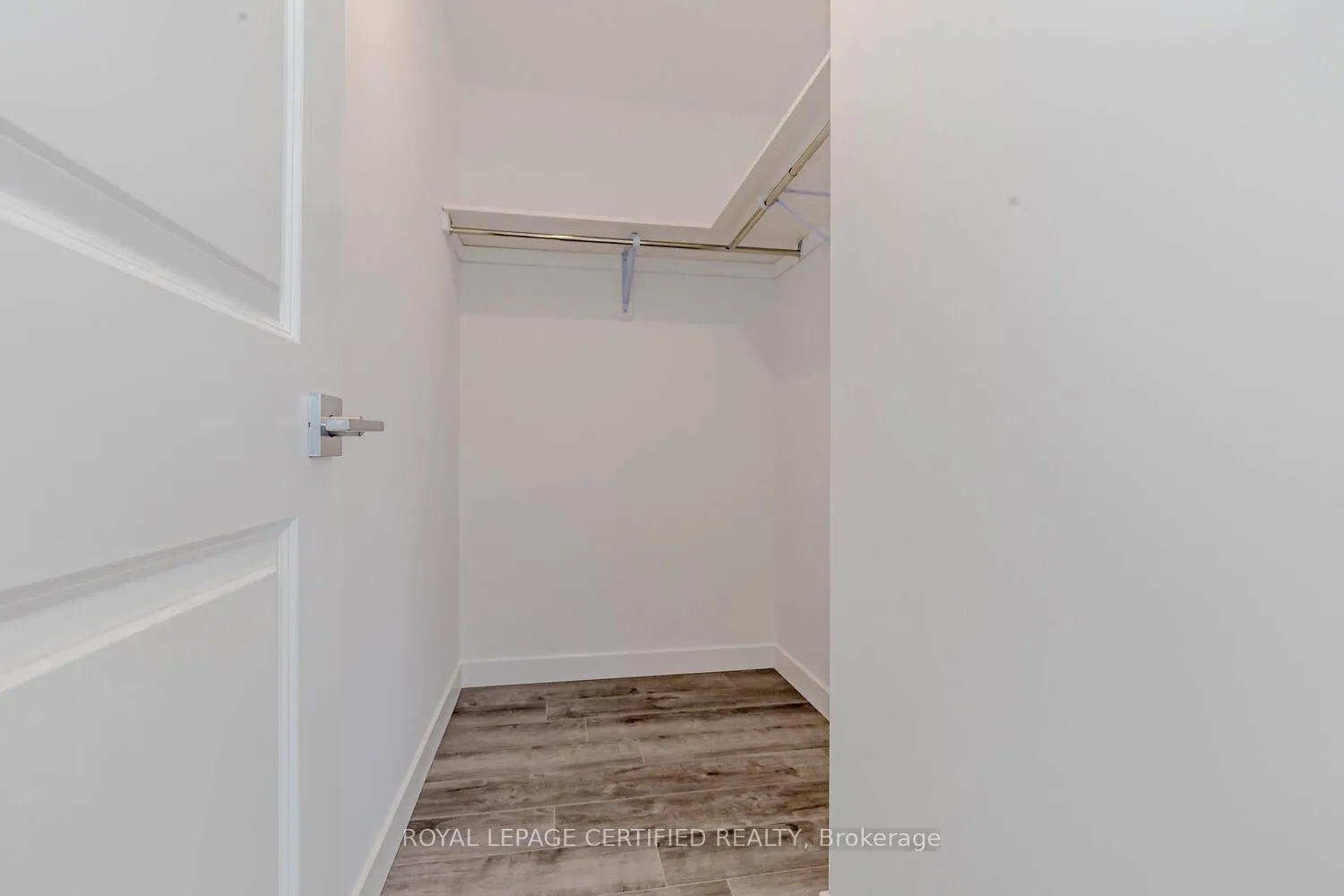 Photo 24 of Unit 109, 7549 Kalar Road, Niagara Falls, Brown — HOMEH