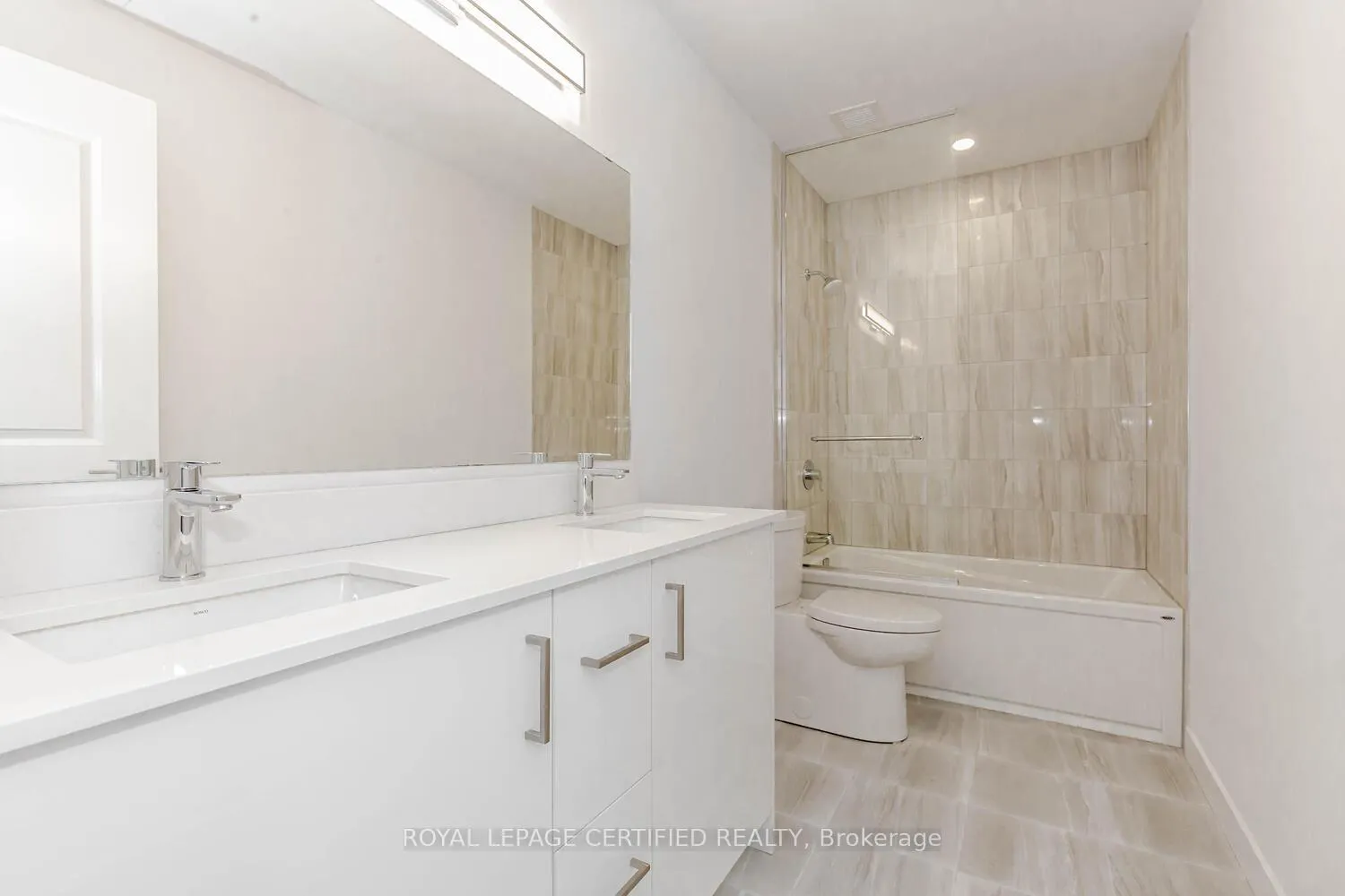 Photo 25 of Unit 109, 7549 Kalar Road, Niagara Falls, Brown — HOMEH