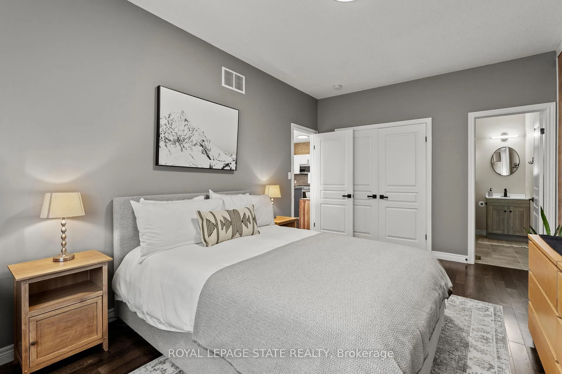 Photo 29 of 292 Keystone Crescent, Hamilton, Stoney Creek — HOMEH