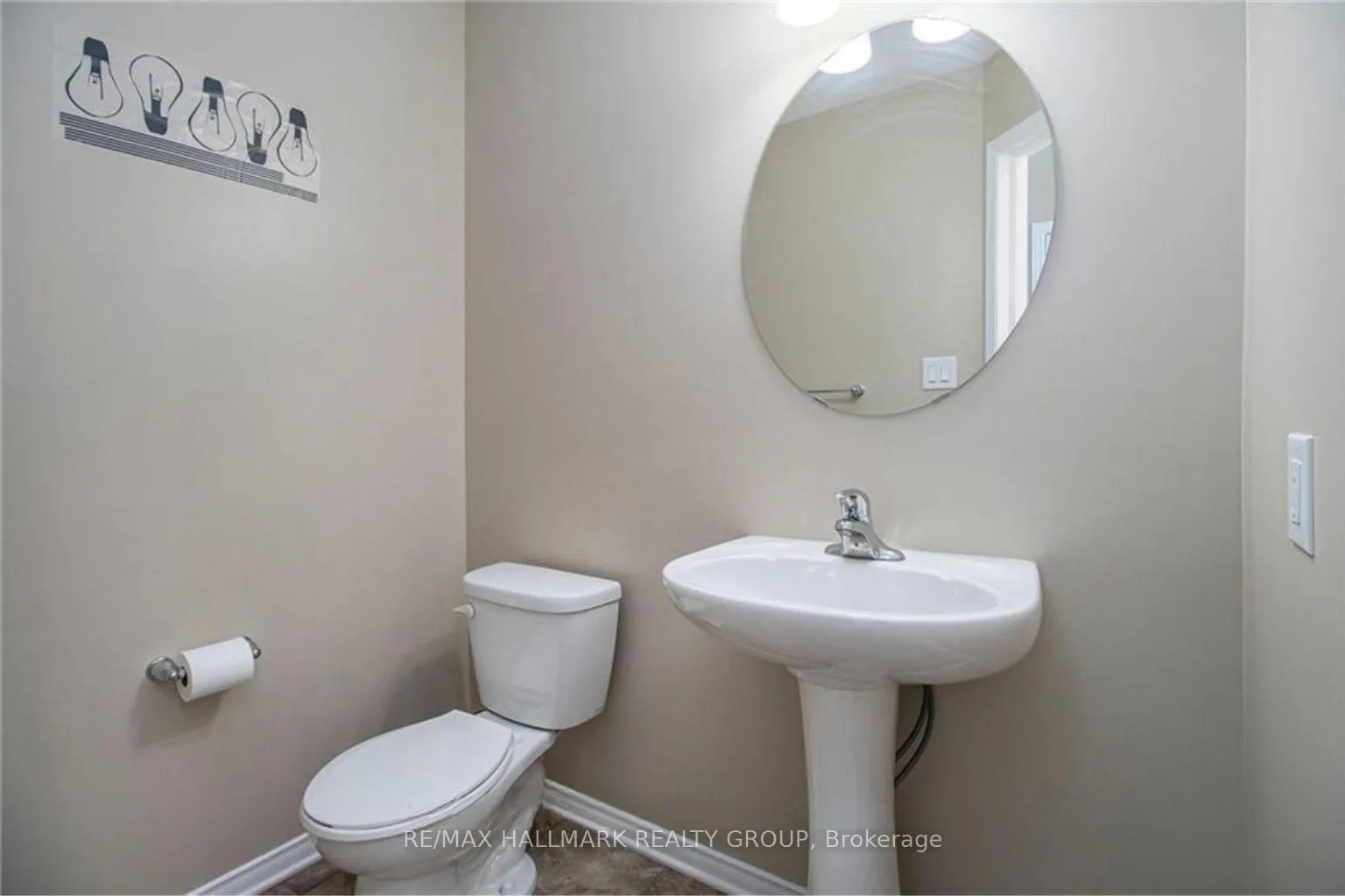 Photo 4 of 492 Dundonald Drive, Ottawa, Barrhaven - Stonebridge — HOMEH