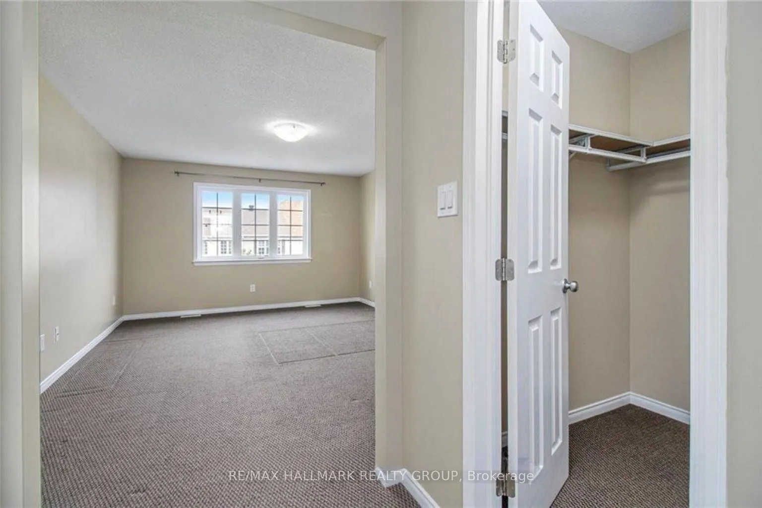 Photo 14 of 492 Dundonald Drive, Ottawa, Barrhaven - Stonebridge — HOMEH