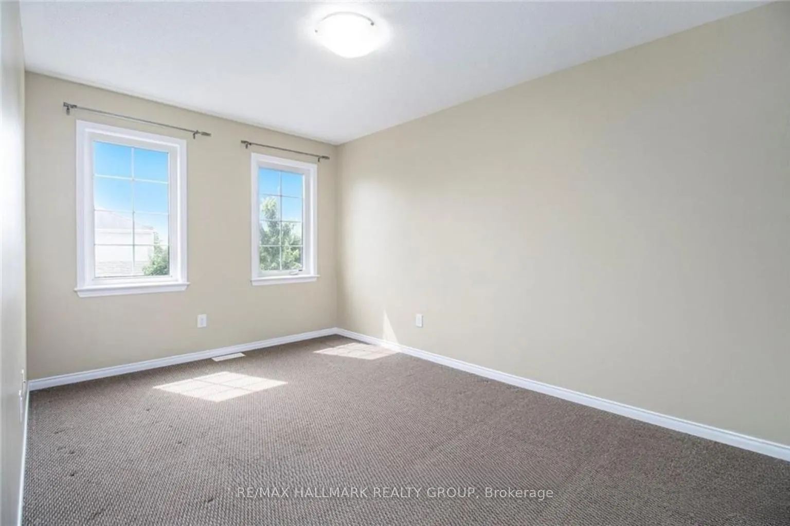 Photo 19 of 492 Dundonald Drive, Ottawa, Barrhaven - Stonebridge — HOMEH