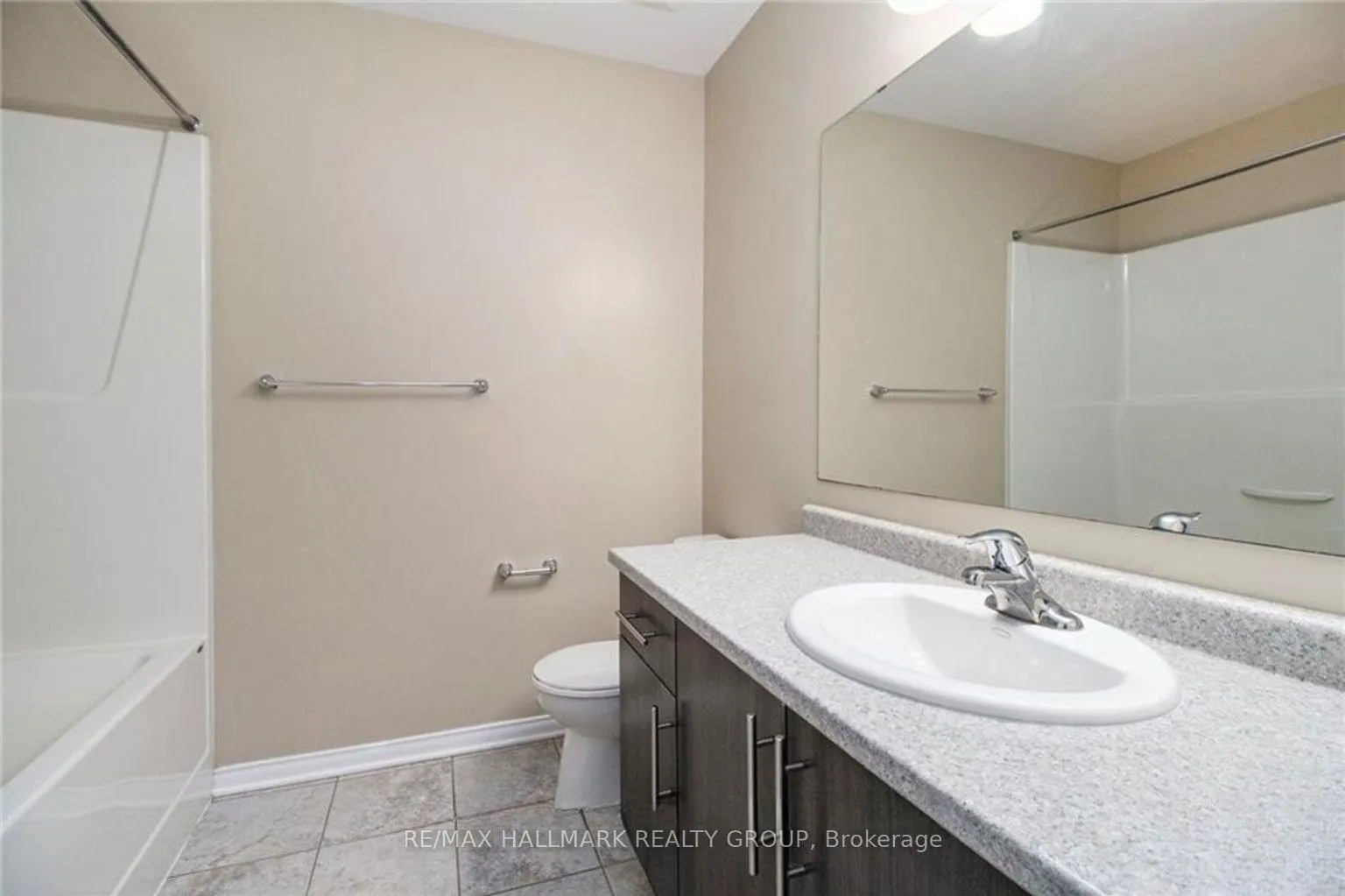 Photo 20 of 492 Dundonald Drive, Ottawa, Barrhaven - Stonebridge — HOMEH