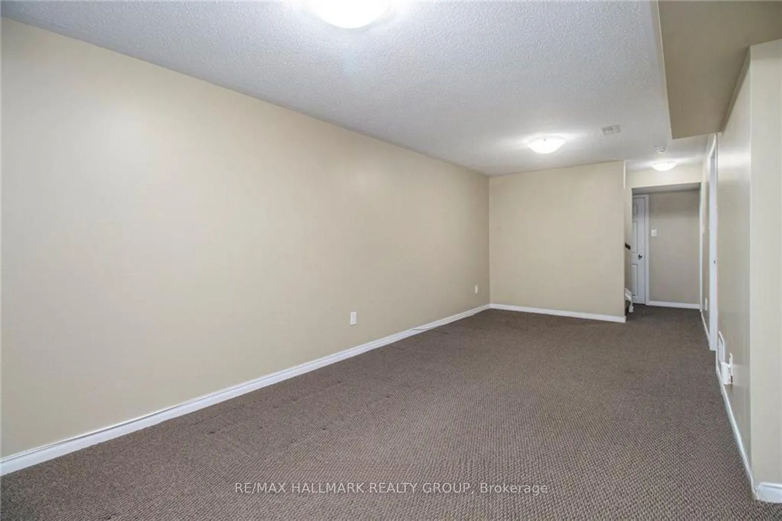 Photo 22 of 492 Dundonald Drive, Ottawa, Barrhaven - Stonebridge — HOMEH