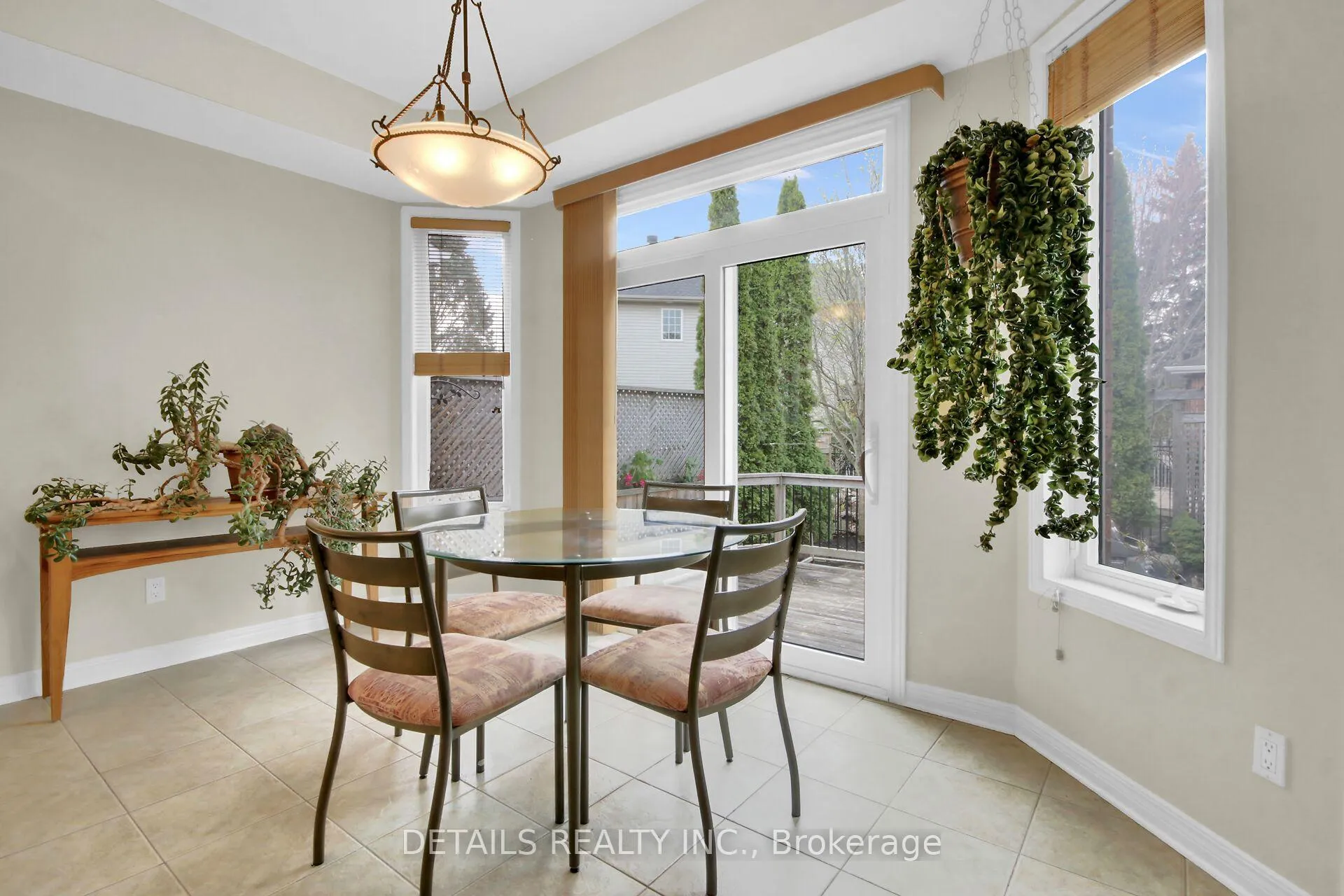 Photo 8 of 7 Stonecroft Terrace, Ottawa, Kanata - Kanata Lakes/Heritage Hills — HOMEH