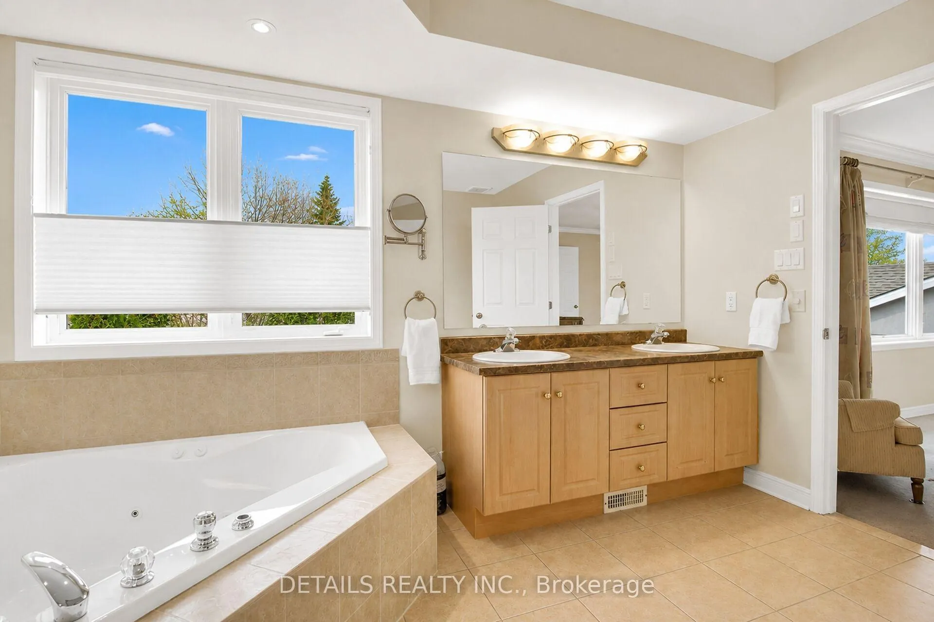 Photo 24 of 7 Stonecroft Terrace, Ottawa, Kanata - Kanata Lakes/Heritage Hills — HOMEH