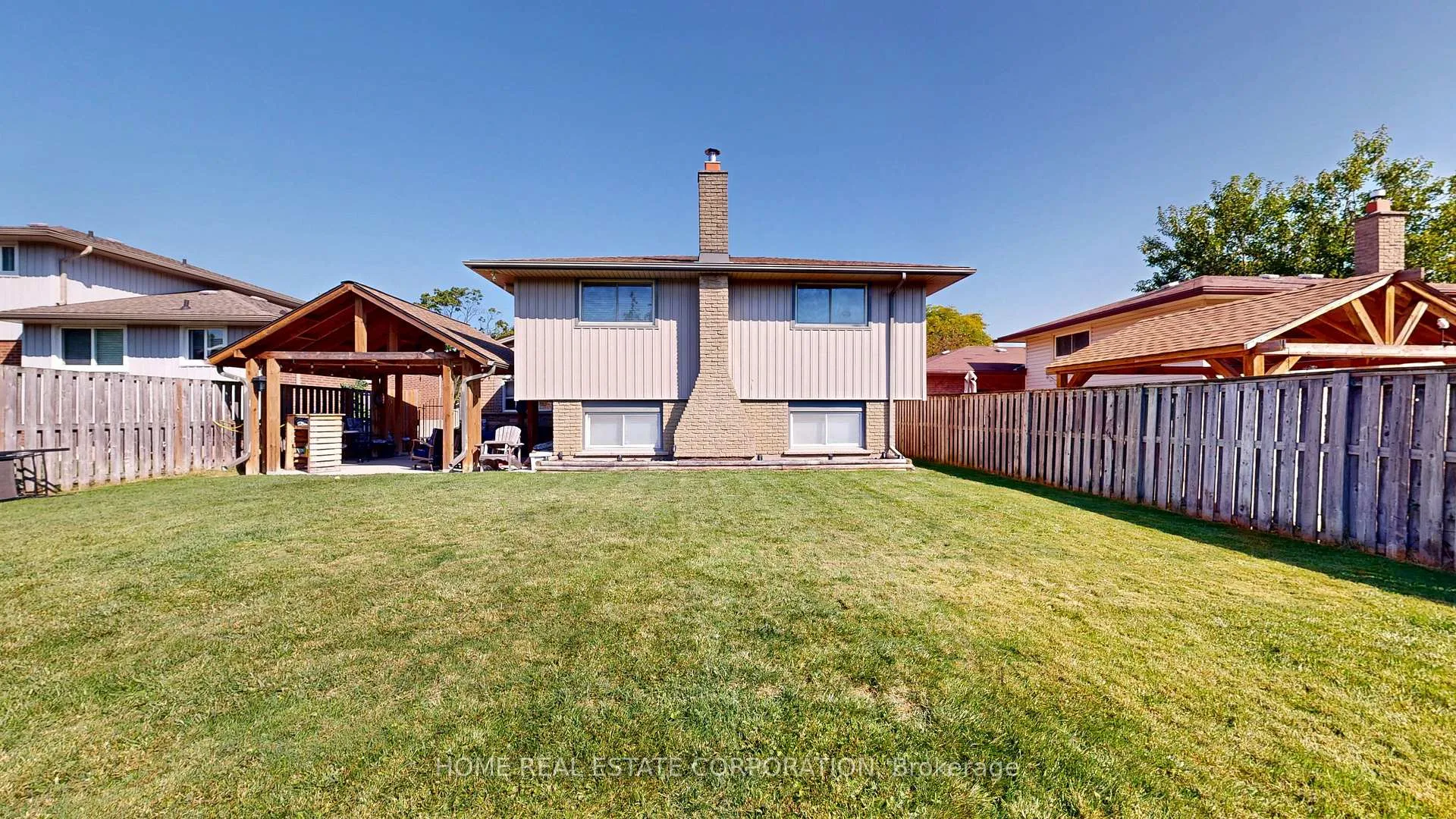 Photo 36 of 13 Rene Lane, St. Catharines, Secord Woods — HOMEH