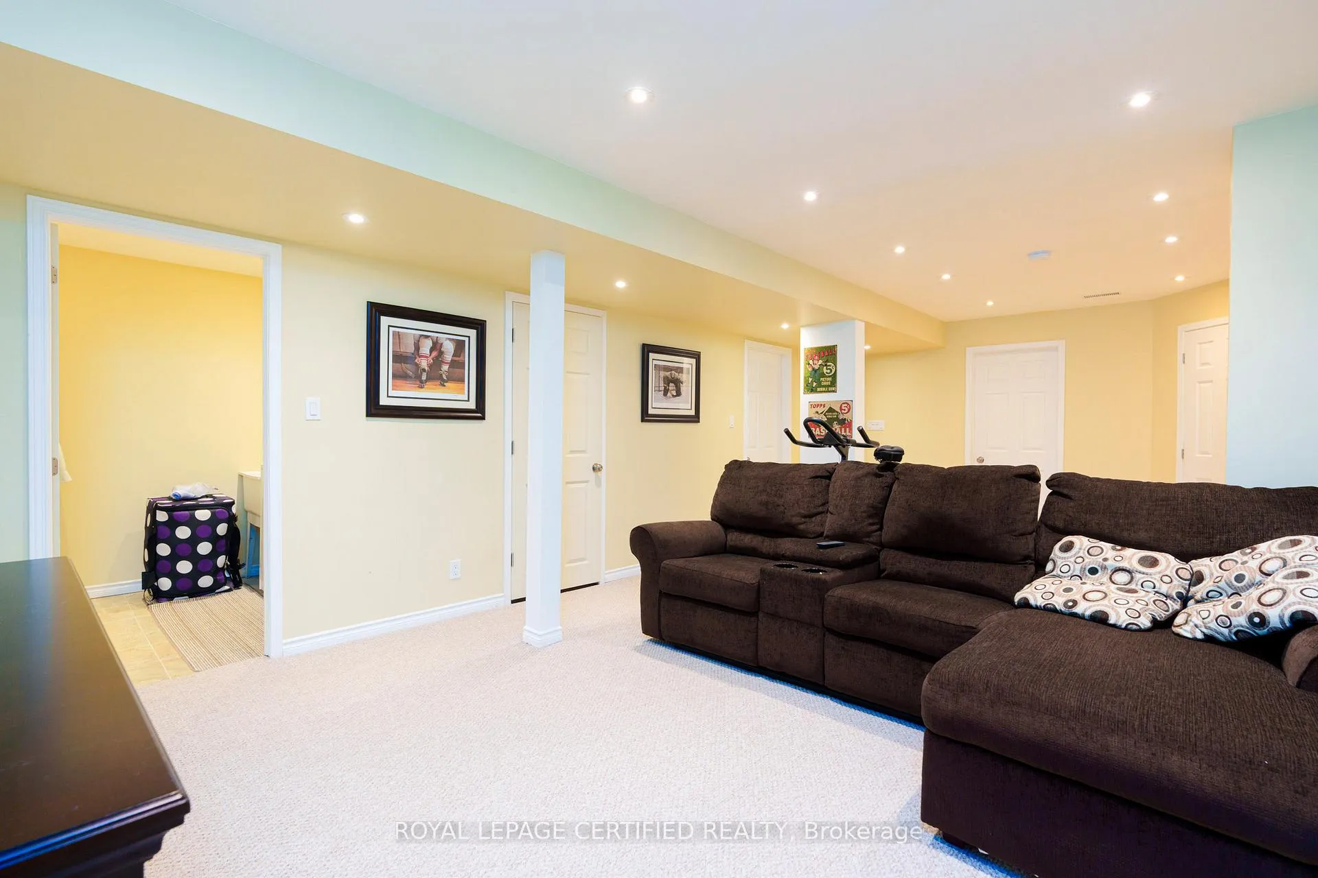 Photo 22 of 38 Banner Road, Brampton, Brampton West — HOMEH