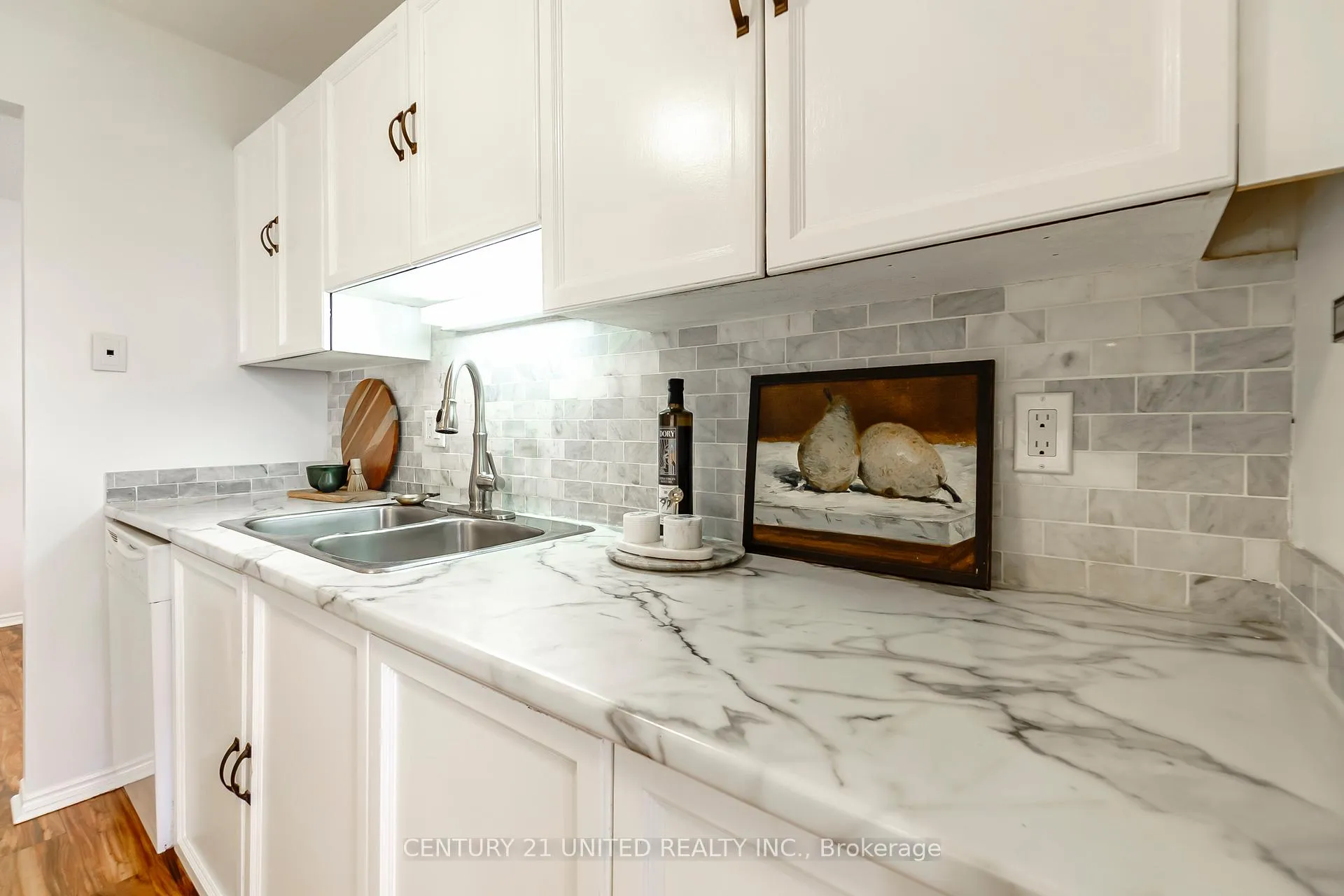 Photo 25 of 1183 Huntington Circle, Peterborough, Otonabee Ward 1 — HOMEH