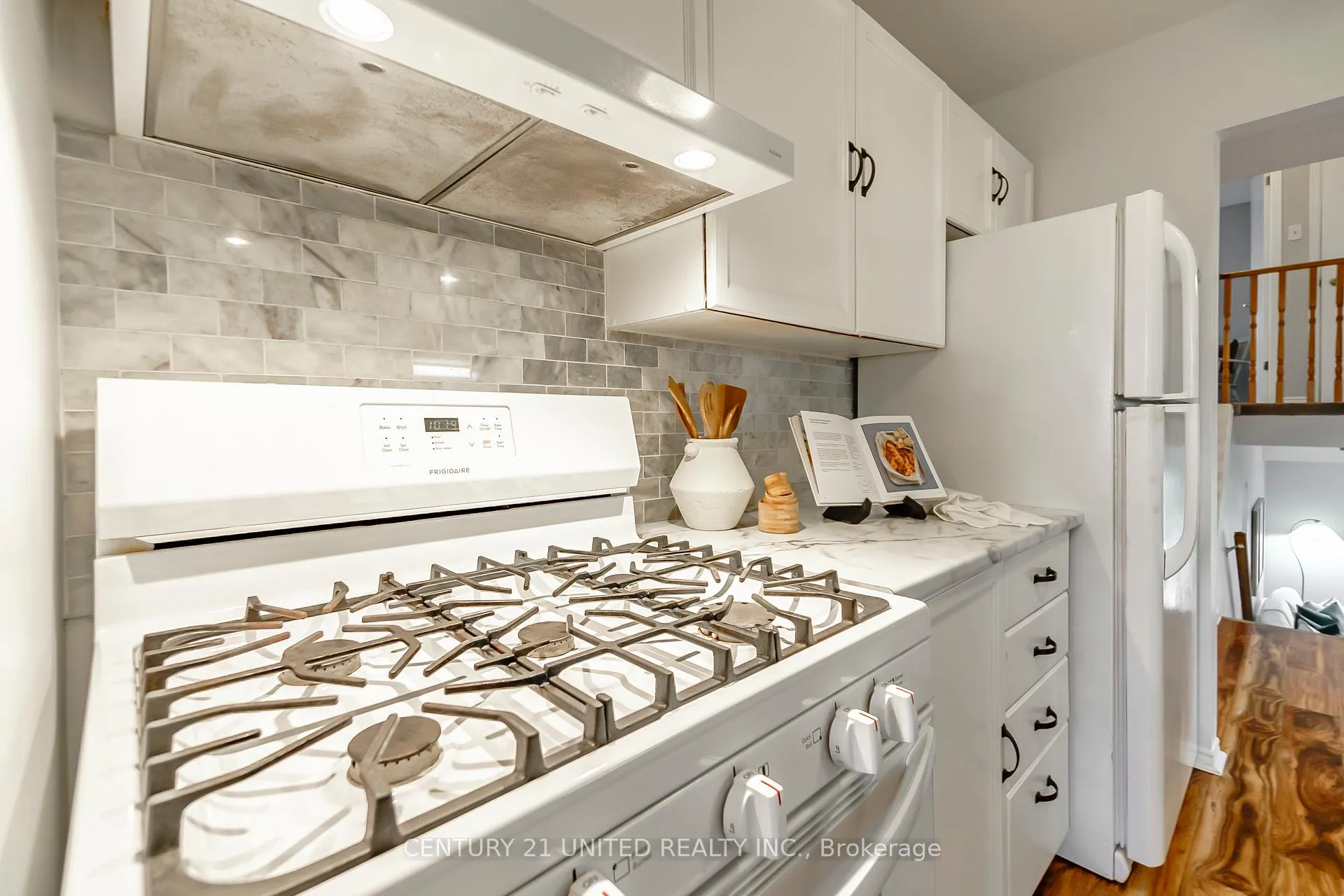 Photo 26 of 1183 Huntington Circle, Peterborough, Otonabee Ward 1 — HOMEH