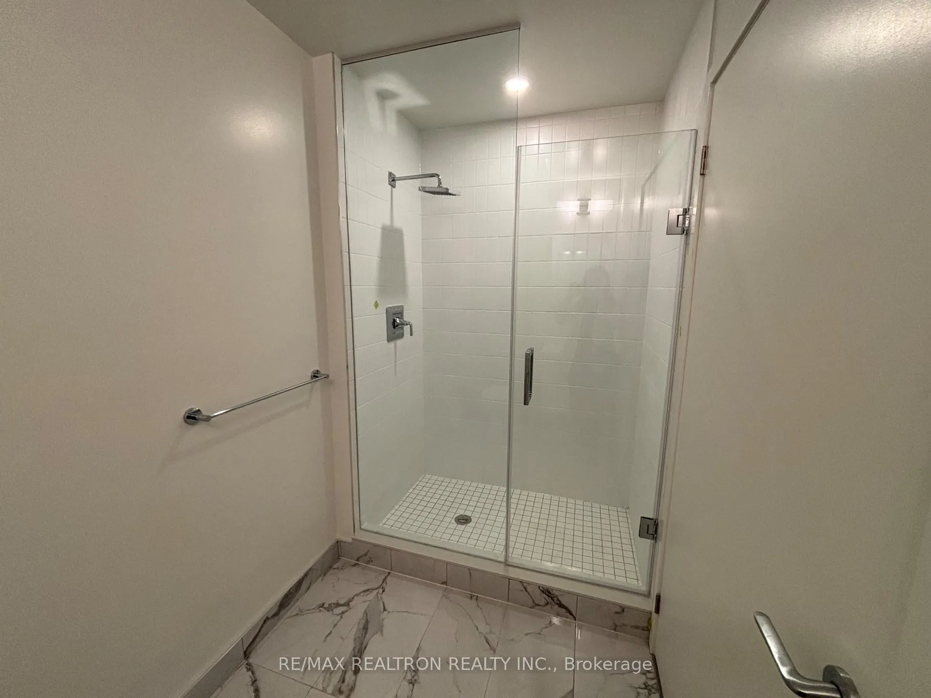 Photo 14 of Unit 1920, 56 Andre De Grasse Street, Markham, Unionville — HOMEH