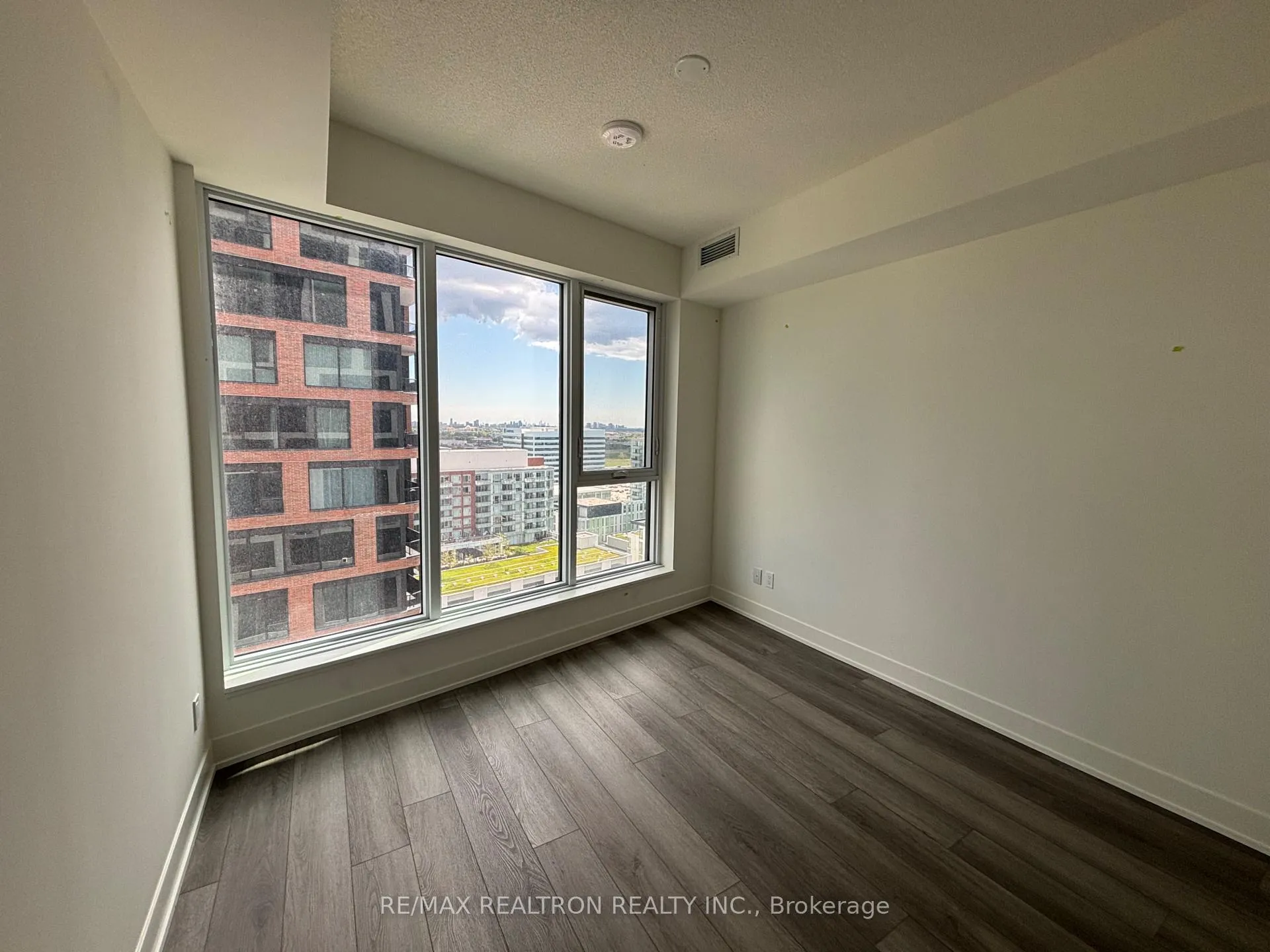 Photo 17 of Unit 1920, 56 Andre De Grasse Street, Markham, Unionville — HOMEH