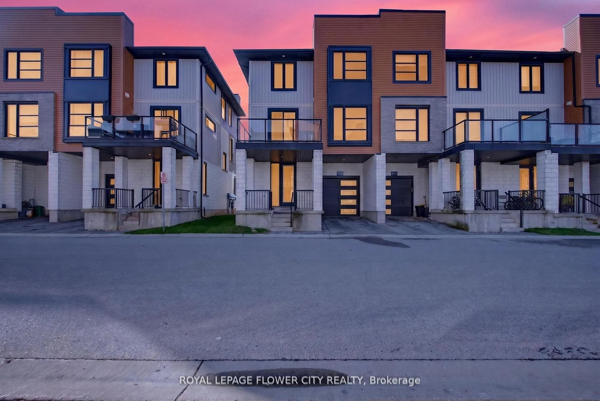 Photo 1 of 923 Sarnia Road, London, North M — HOMEH