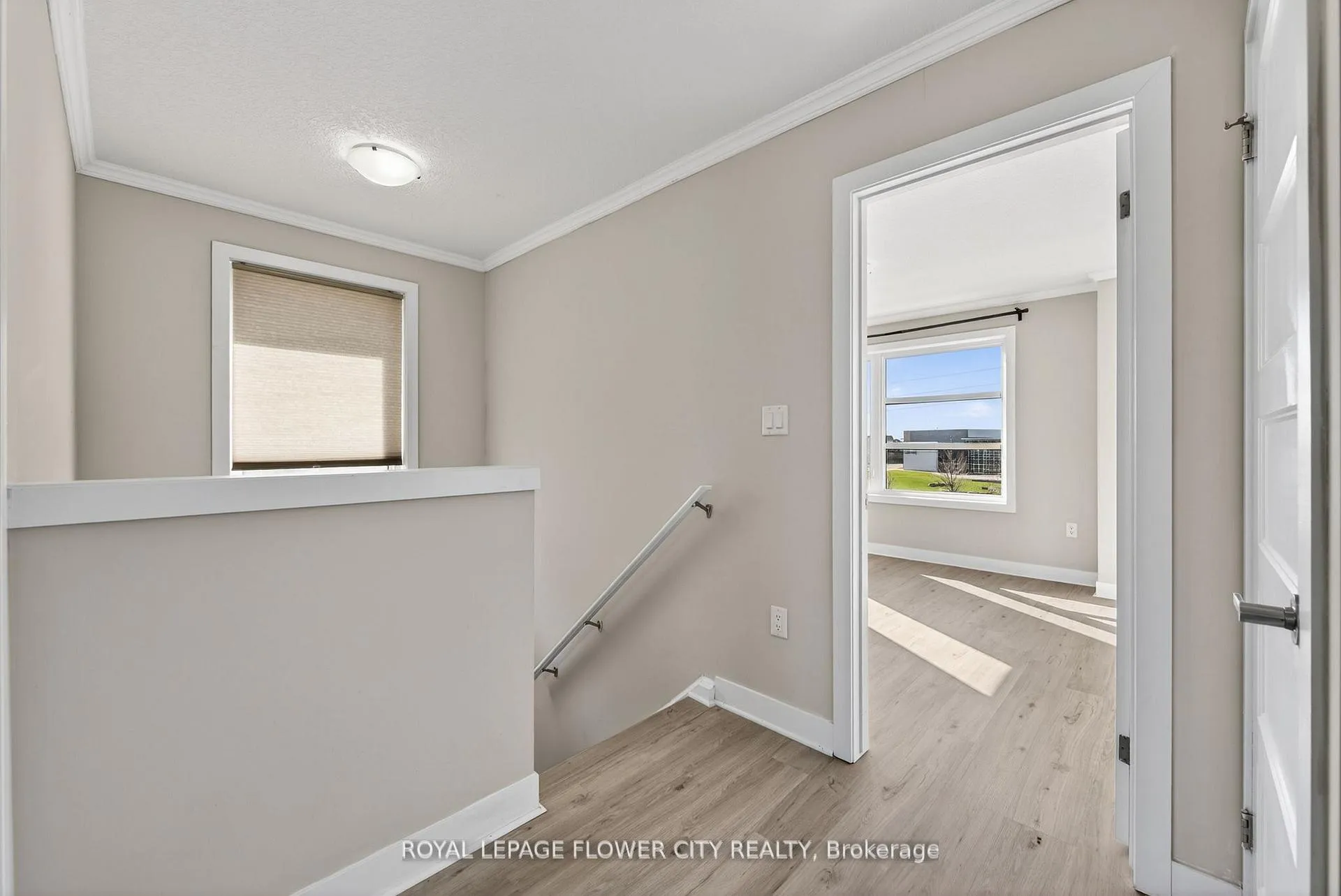 Photo 28 of 923 Sarnia Road, London, North M — HOMEH