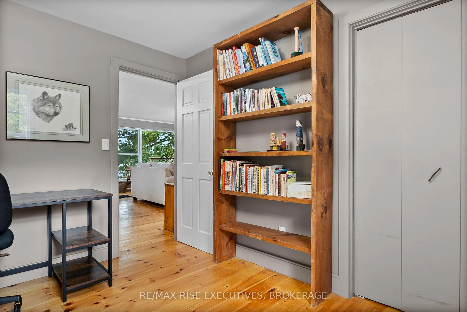 Photo 23 of 1017 Woods Lane, Frontenac, Frontenac South — HOMEH