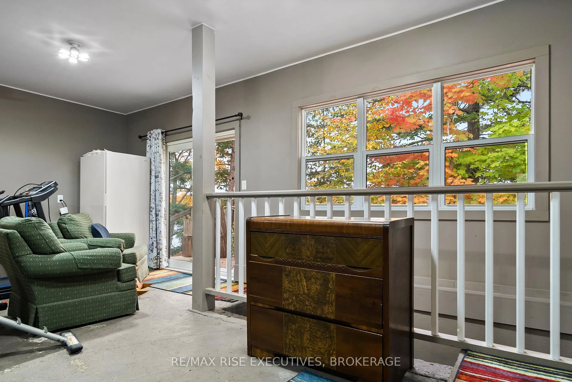 Photo 28 of 1017 Woods Lane, Frontenac, Frontenac South — HOMEH
