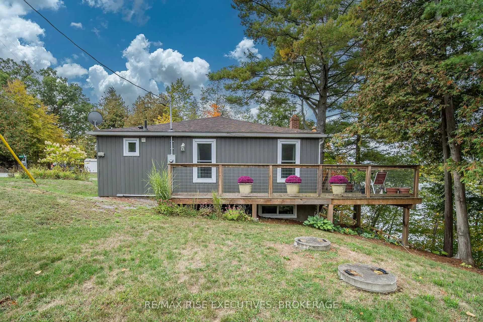 Photo 29 of 1017 Woods Lane, Frontenac, Frontenac South — HOMEH