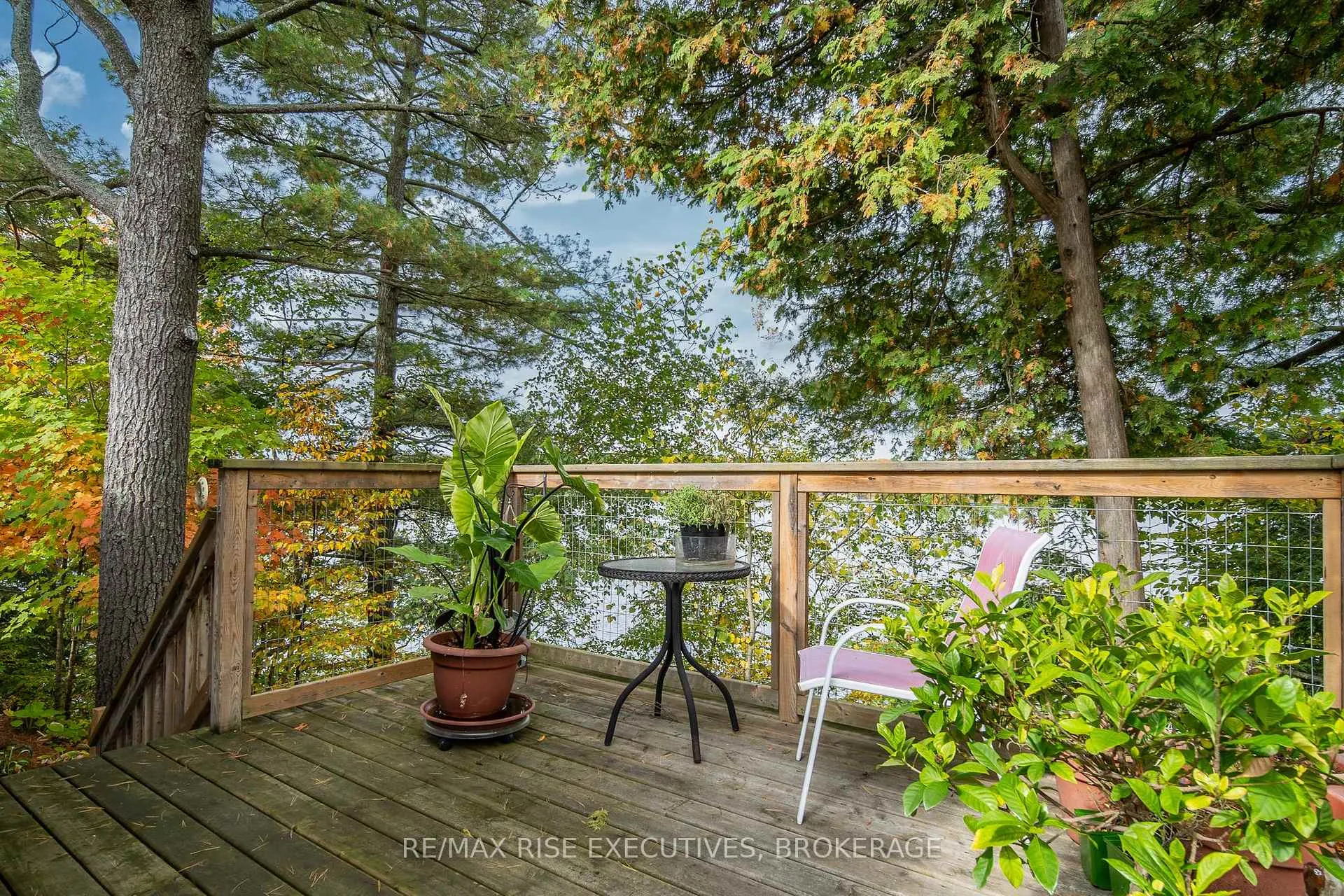 Photo 33 of 1017 Woods Lane, Frontenac, Frontenac South — HOMEH