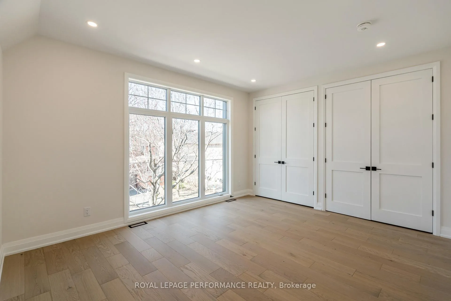 Photo 19 of 31 Commanda Way, Ottawa, Lindenlea — HOMEH
