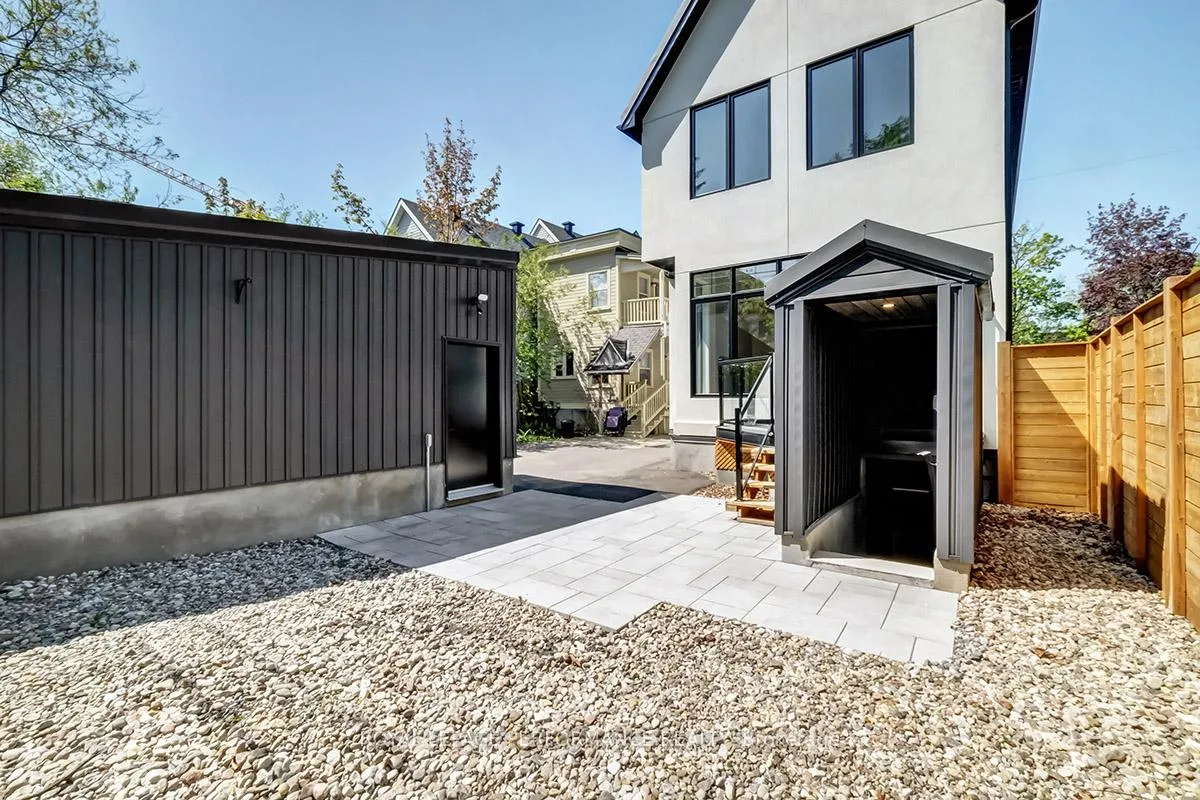 Photo 24 of 31 Commanda Way, Ottawa, Lindenlea — HOMEH