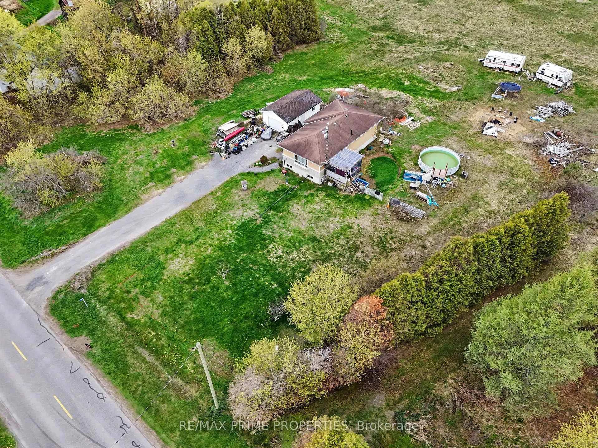 Photo 13 of 1110 Hyndman Road, Edwardsburgh/Cardinal, Edwardsburgh/Cardinal Twp — HOMEH