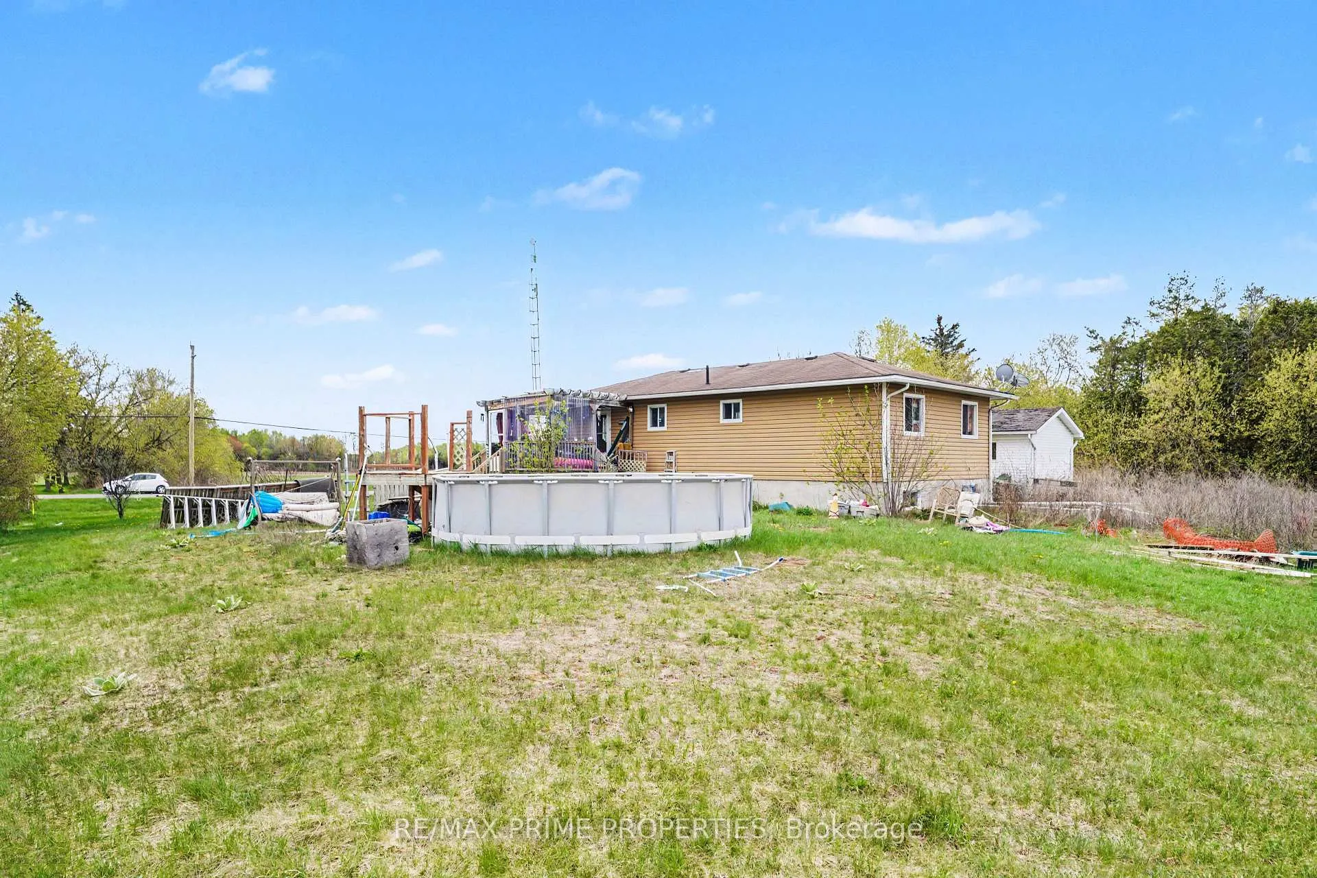 Photo 17 of 1110 Hyndman Road, Edwardsburgh/Cardinal, Edwardsburgh/Cardinal Twp — HOMEH